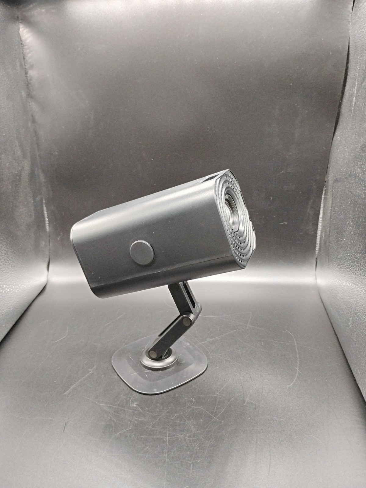 LED Mini Life Style Projector by Light Source Type C , HD Or USB Black