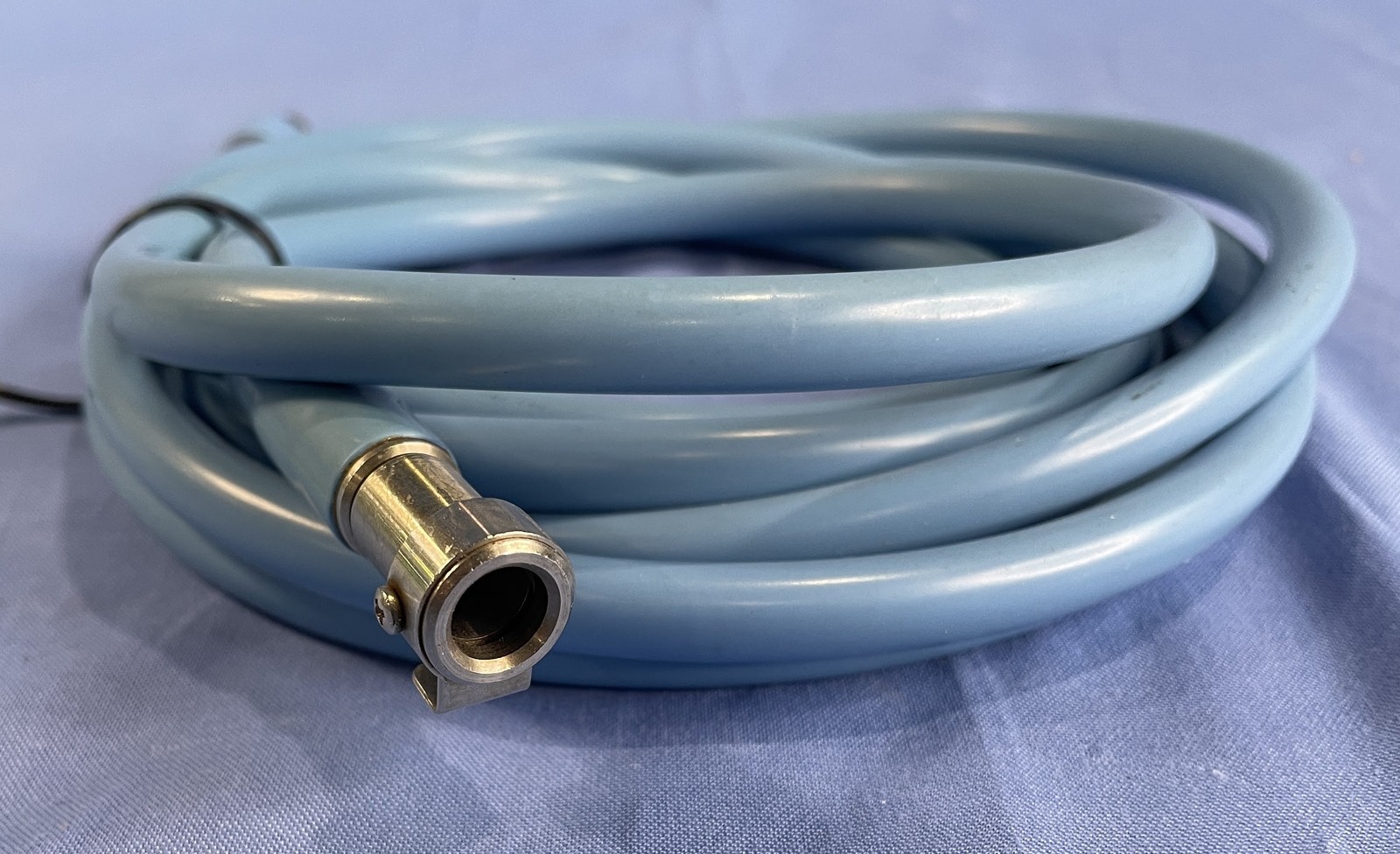 Dyonics 7208329 Fiber Optic Light Cable, 6mm x 305cm, Universal Compatibility