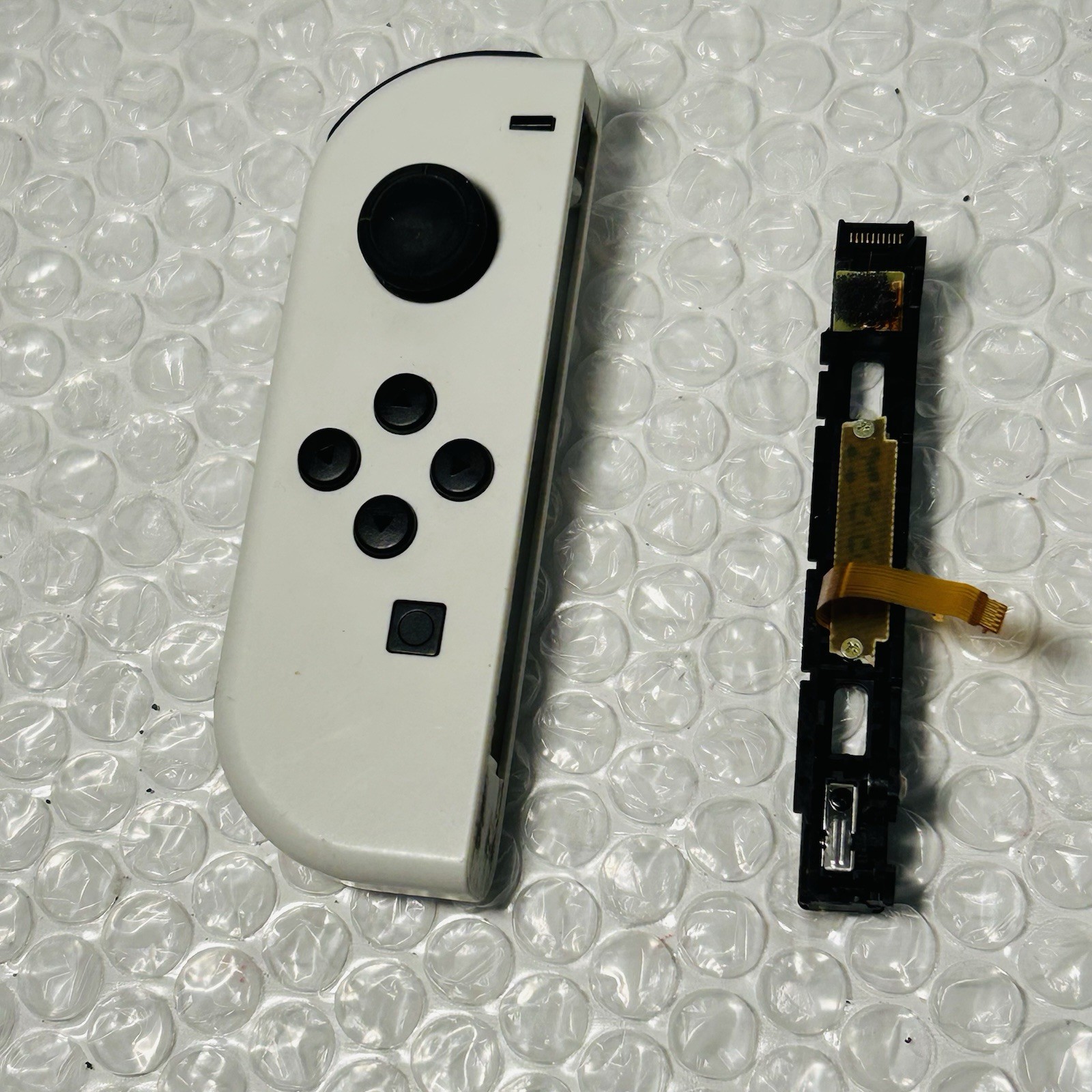 OEM Nintendo Switch Left Joy-Con Joycon Controller White * Damaged Parts Repair