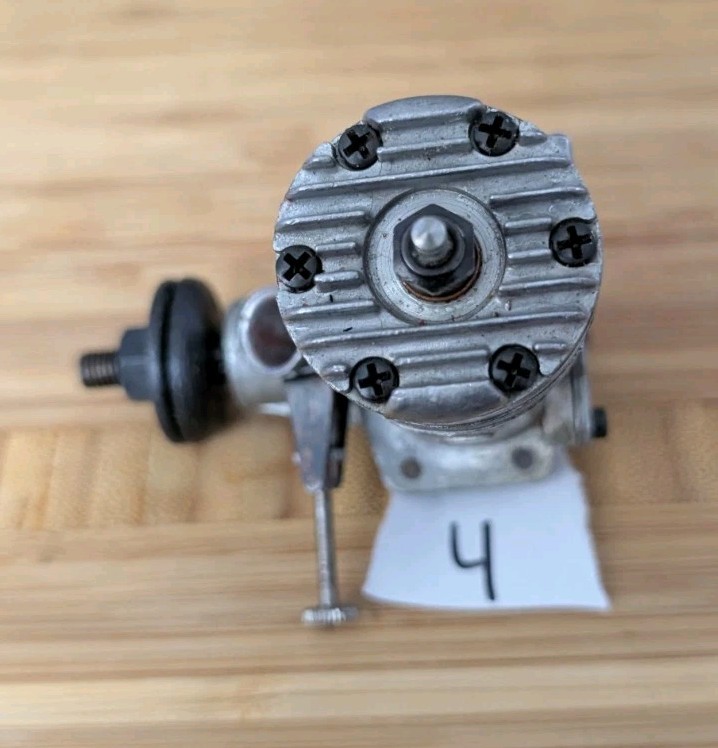 Antique Fox 29 Model Airplane Engine