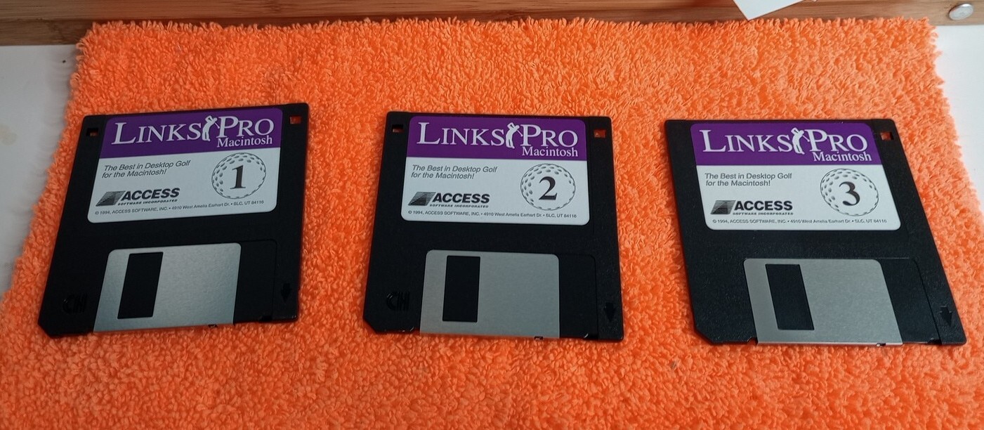Links Pro Macintosh CD-Rom by ACCESS Software, Inc. 1994. Complete. Untested