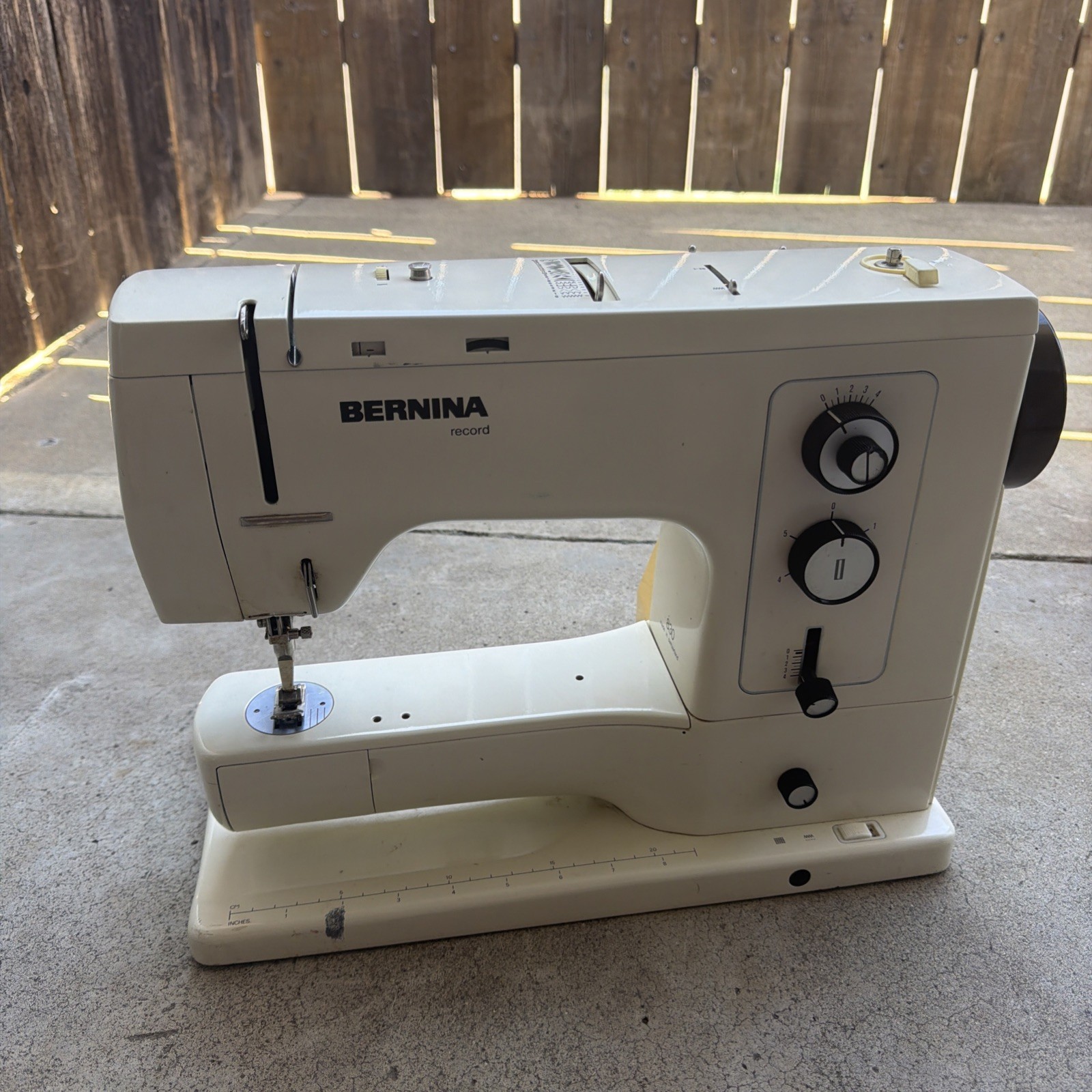Bernina 830 Record Sewing Machine Only - Powers On, Missing Pieces - Sold As Is