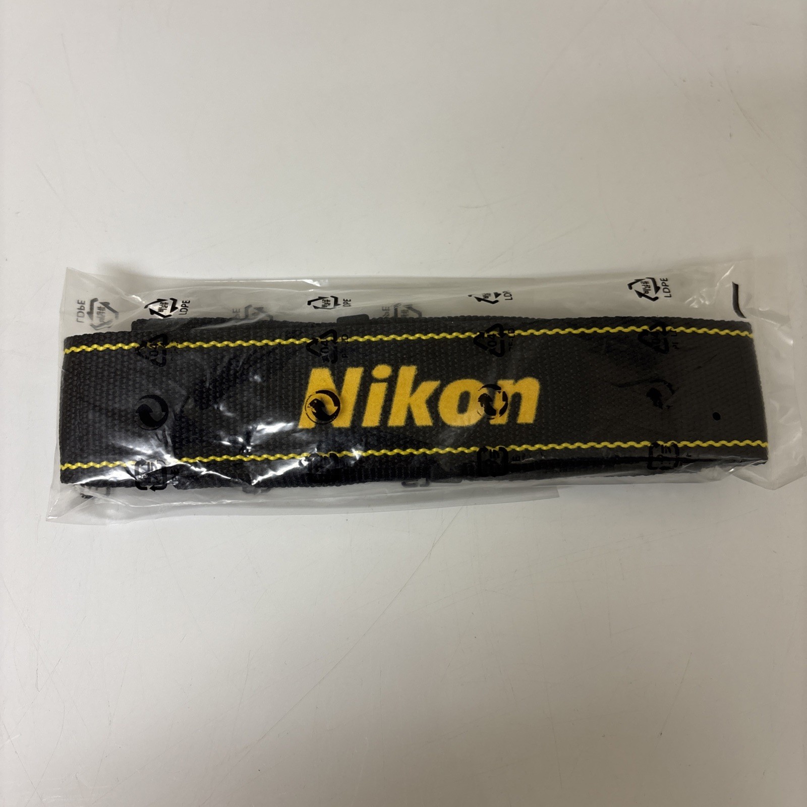 [New] Nikon Camera Strap Black Yellow 4cm