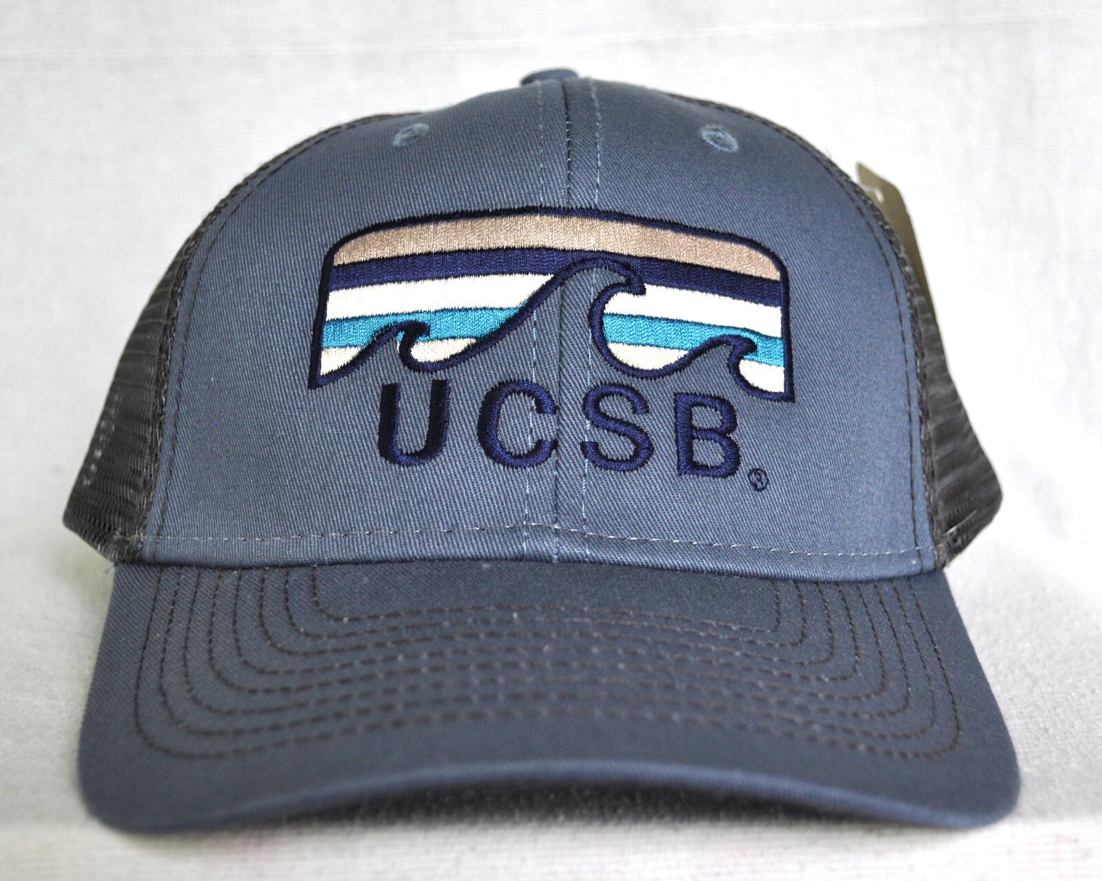 *UCSB* UNIVERSITY OF CALIFORNIA SANTA BARBARA Surfer Trucker Ball cap hat OURAY*