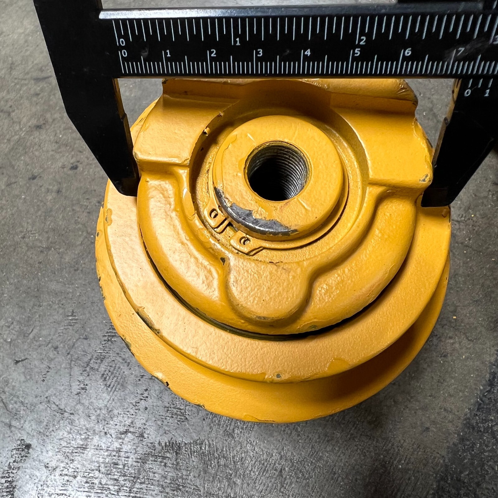 265-7674 2657674 bottom track roller fits FOR Cat 304 304.5 305 305.5