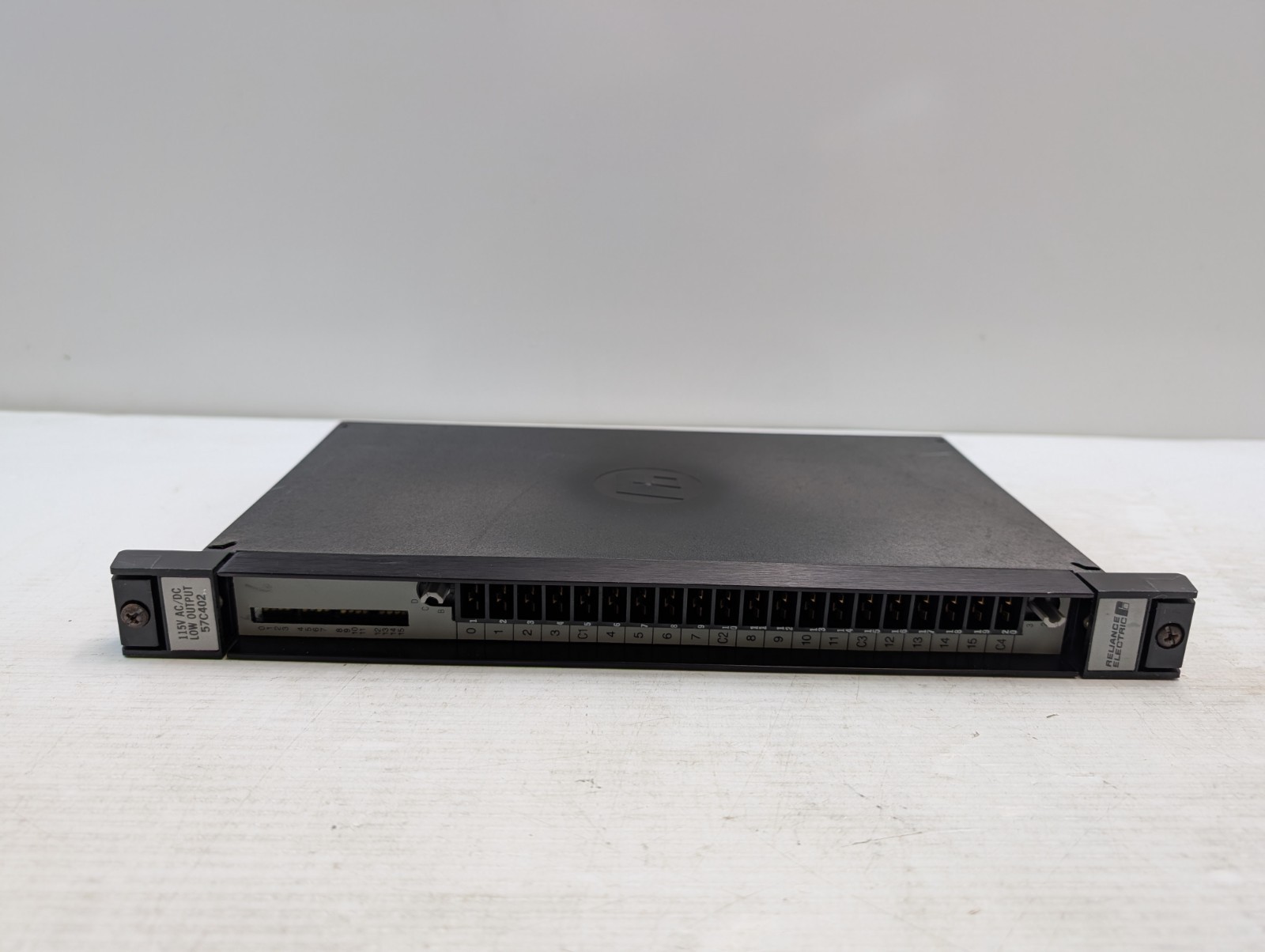 RELIANCE ELECTRIC 57C402 Low Output Module 16-Point 24-115V