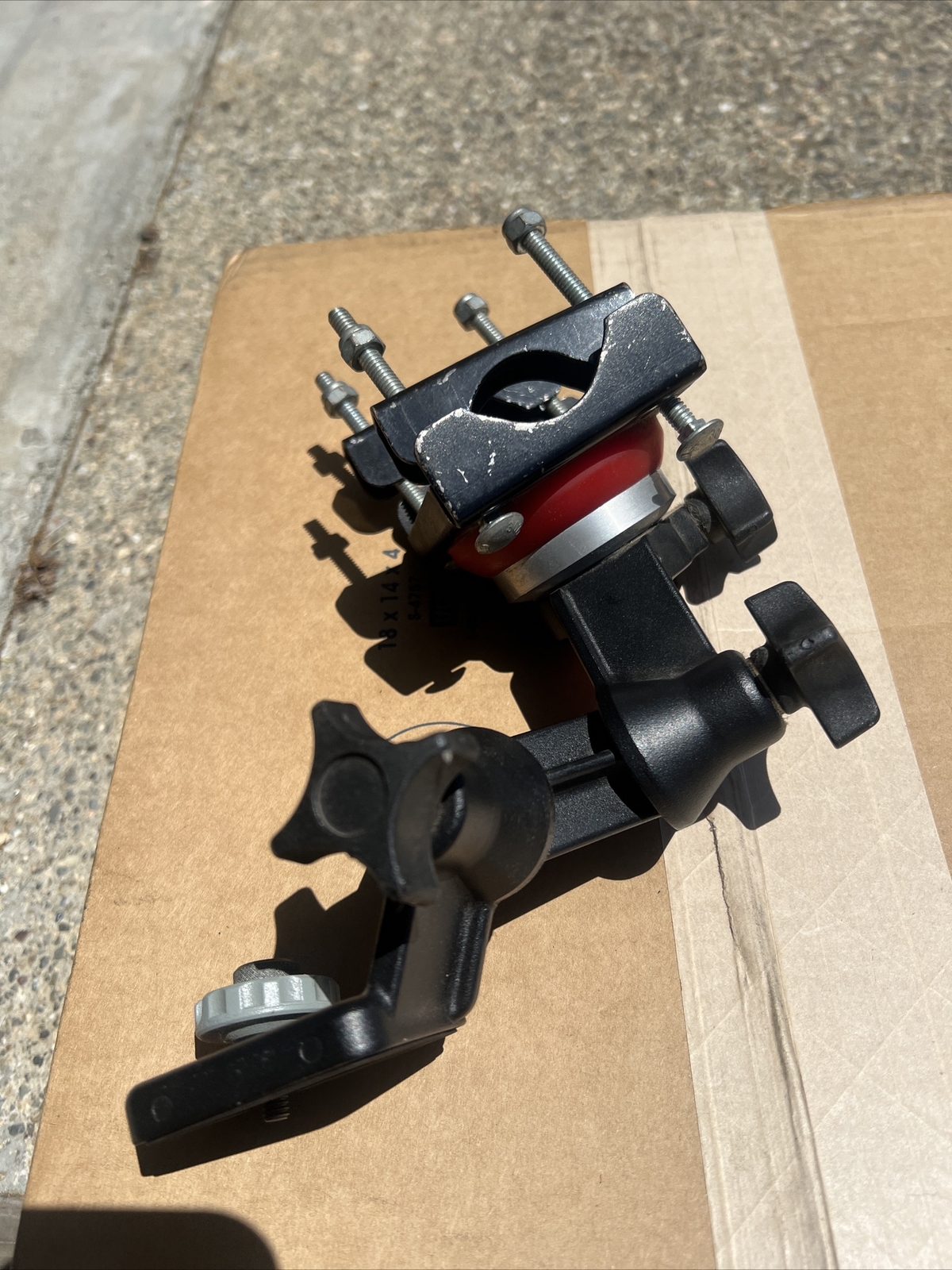 I/O Port Medium/Large Camera Mount Roll Bar