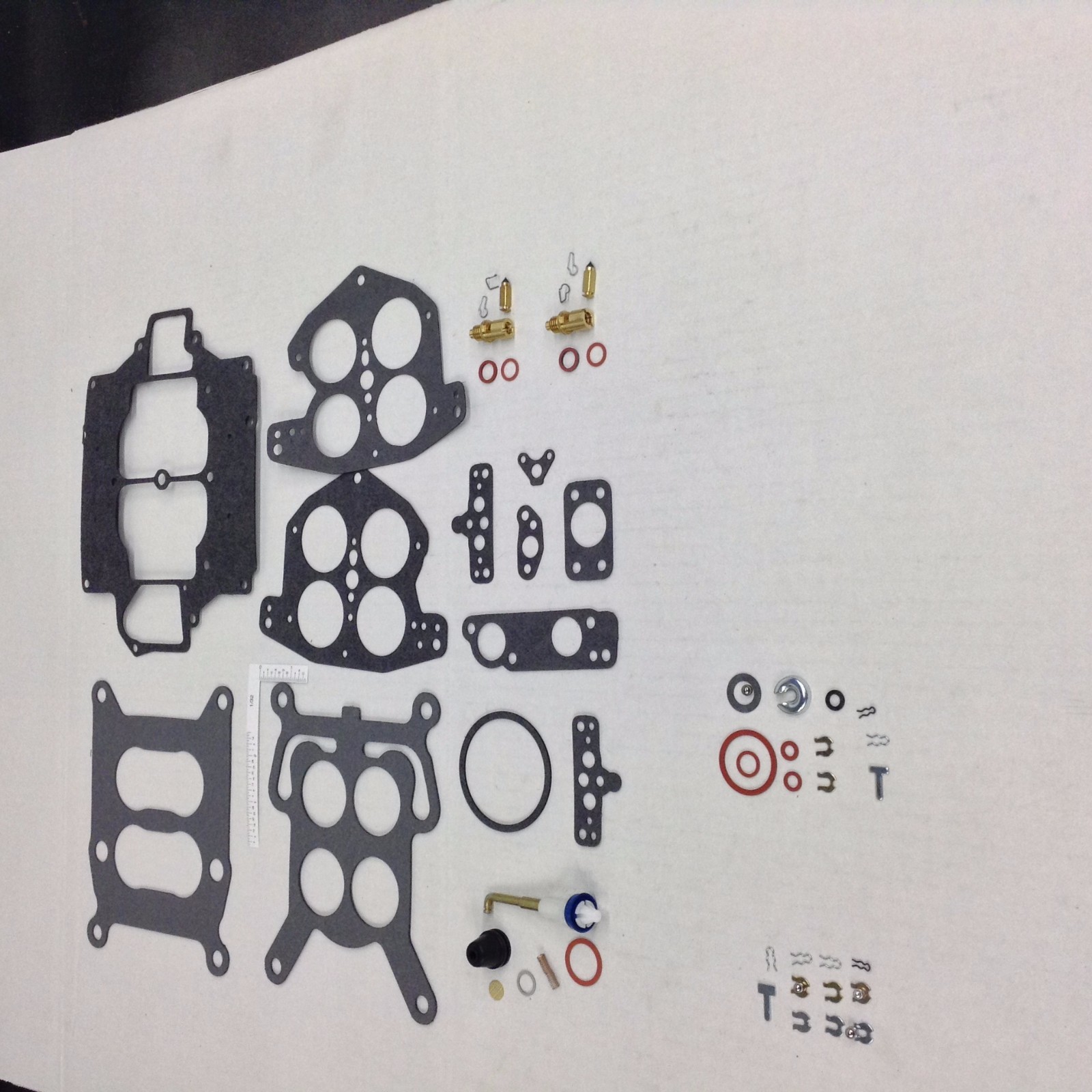 ROCHESTER 4GC 4 JET CARBURETOR KIT CHEVY CHECKER STUDEBAKER GMC PONTIAC V8