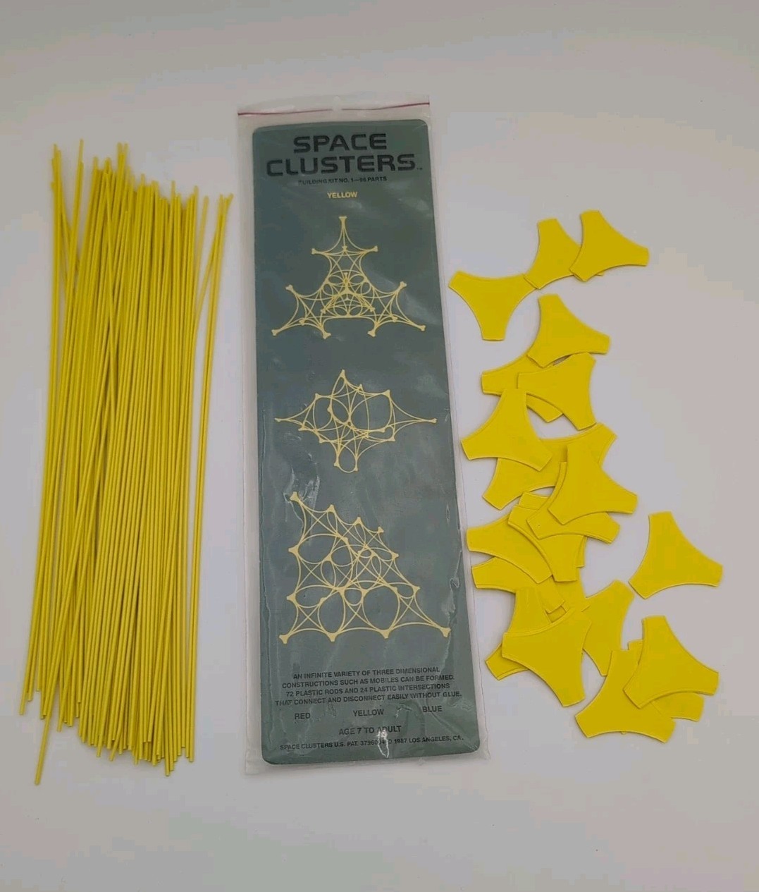 Vintage Space Clusters Building Kit No. 1 Yellow Geometric USA 1987 Age 7 To Up