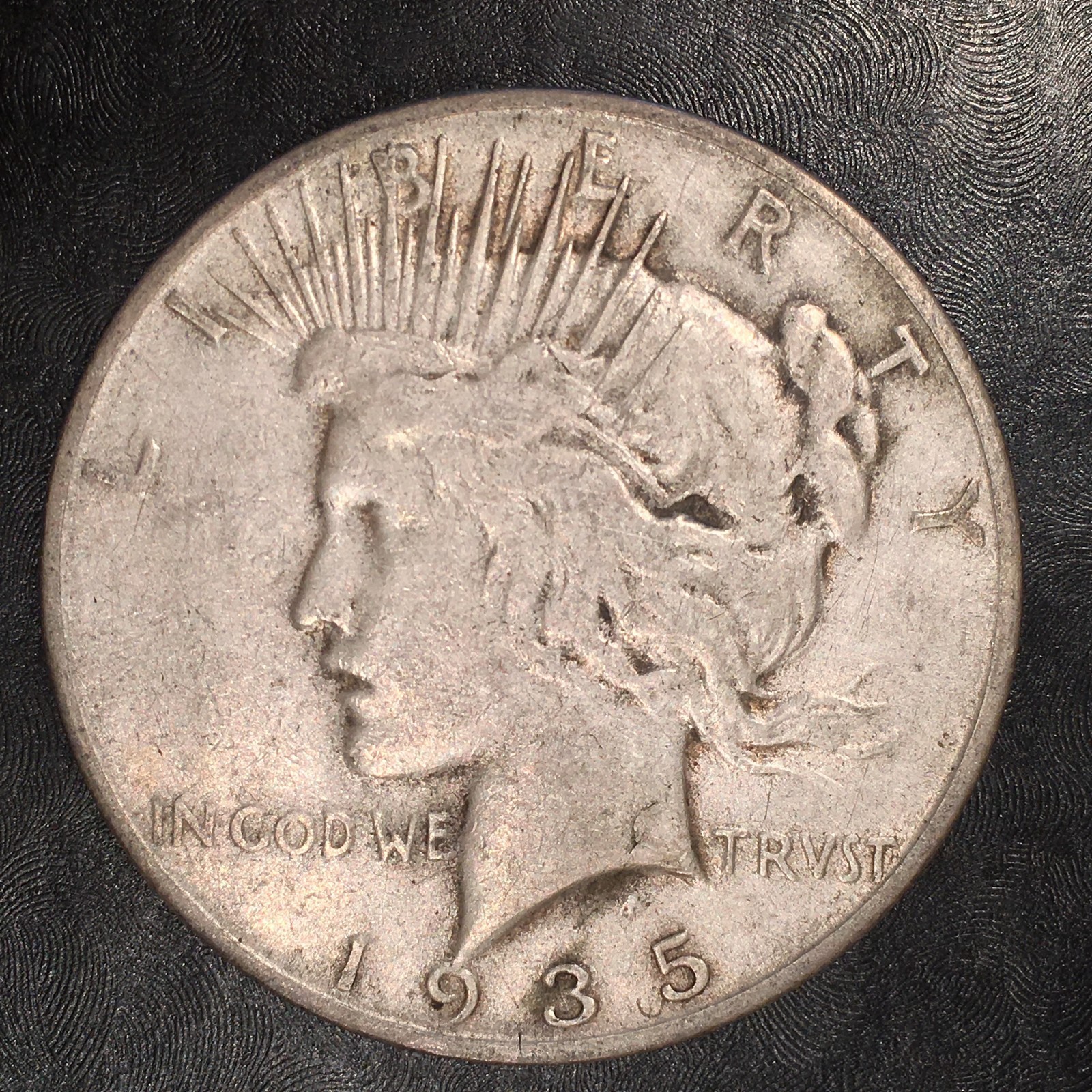 1935-S Peace Dollar - High Quailty Scans #F966