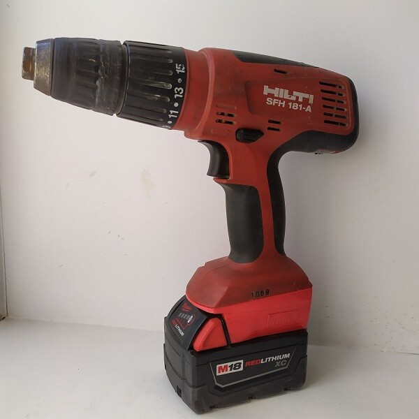 Adaprers for 18v powertools ( Jadapters )