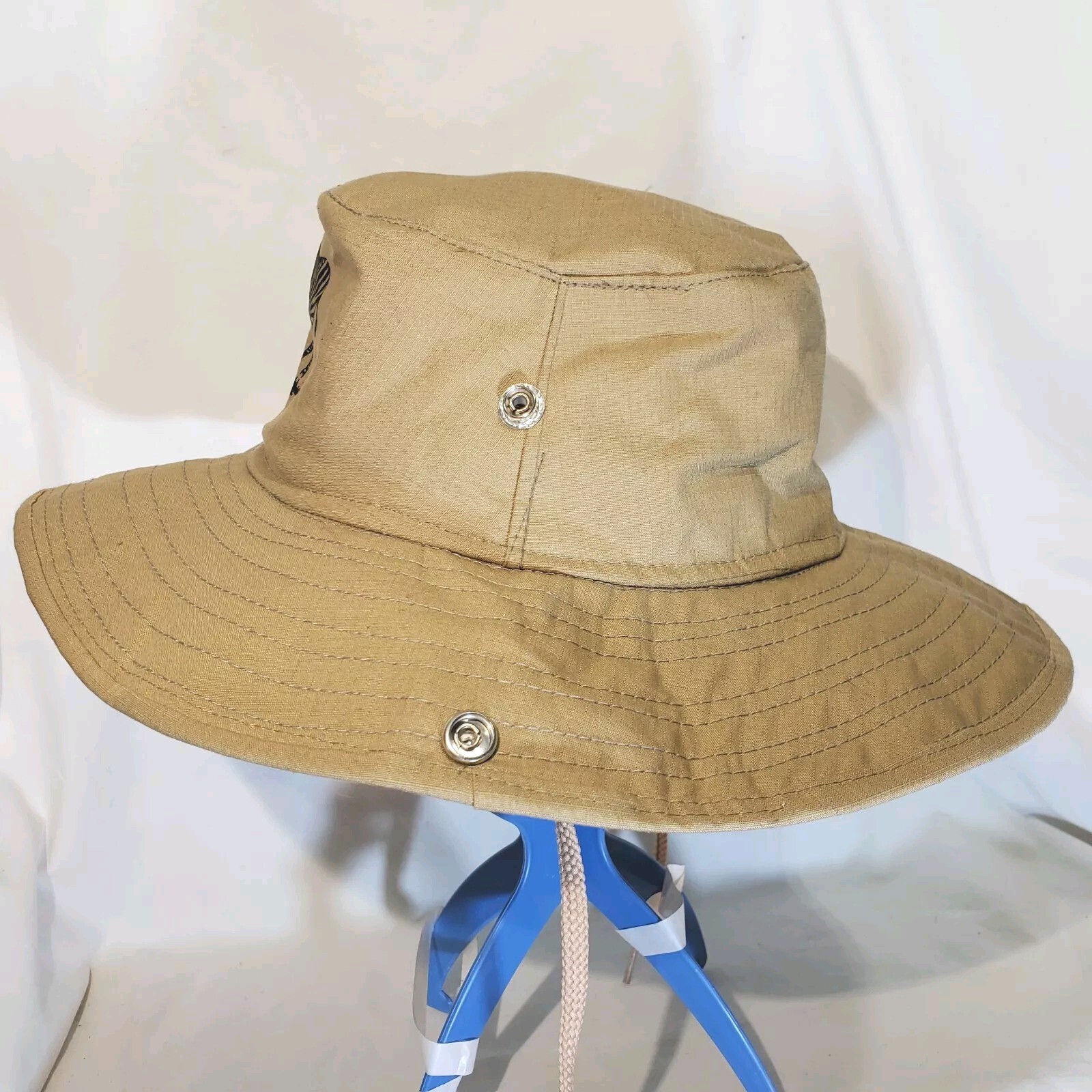 Safari Hat Medium. Made In KENYA Unisex [3] *"Jambo Kenya" Lion Giraffe & ZEBRA
