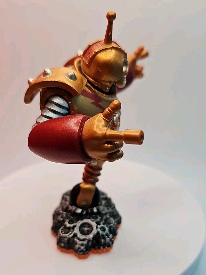 Skylanders Giants Bouncer Action Figure Activision Model No. 84535888 OrangeBase