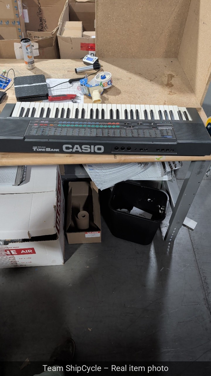 DEFECTIVE vintage Casio Casiotone CT650 electronic keyboard G3D