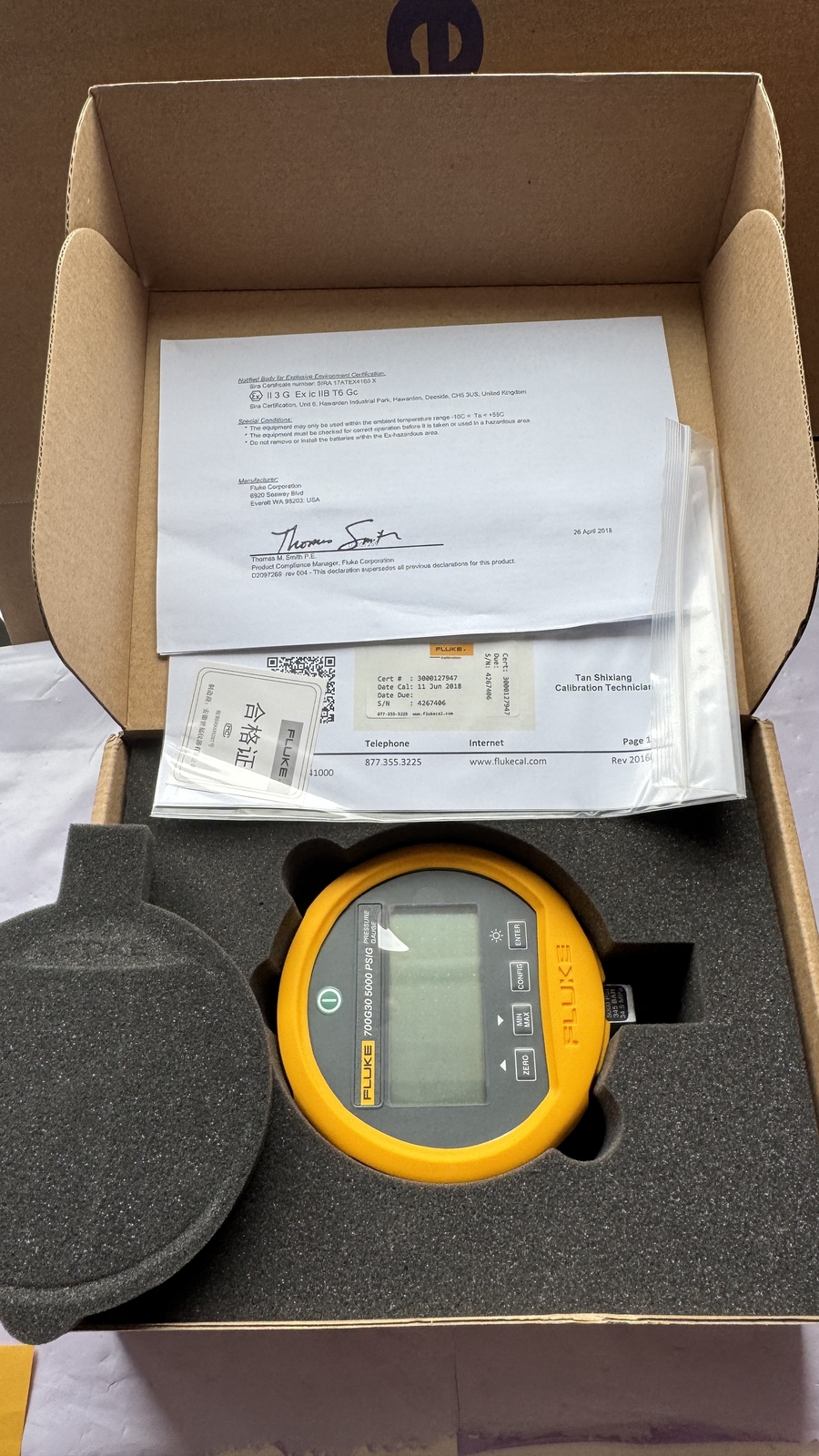 FLUKE 700G30 Digital Test Calibration Pressure Gauge