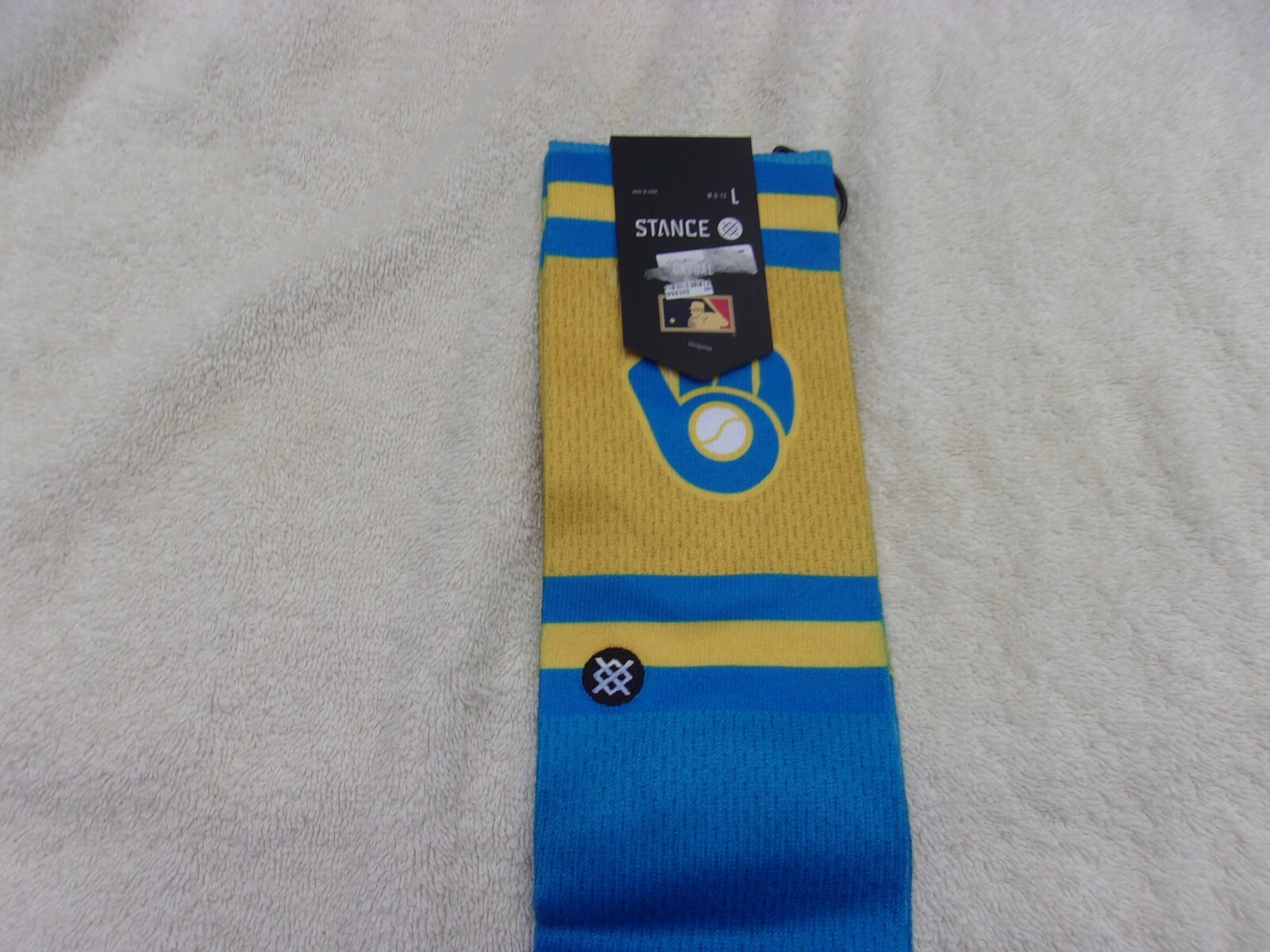 NWT Stance MLB baseball crew socks, men's L, Milwaukee Brewers, yellow & blue