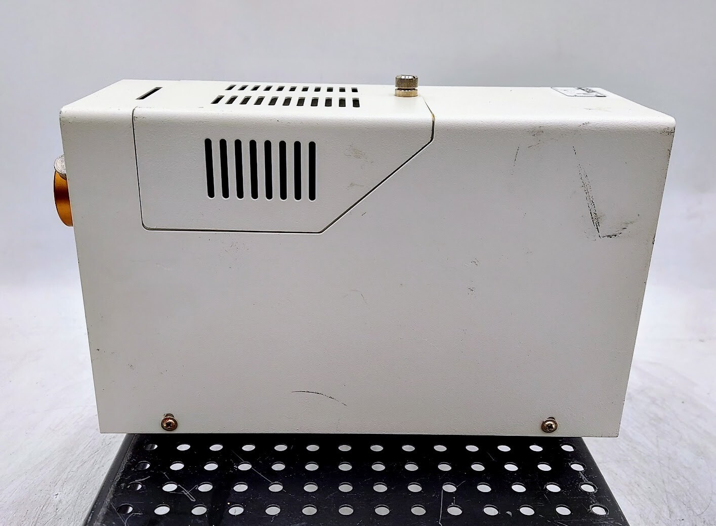 AmScope HL-250-A Haloid Lamp Cold-Light Source 150W Microscope Illuiminator Box