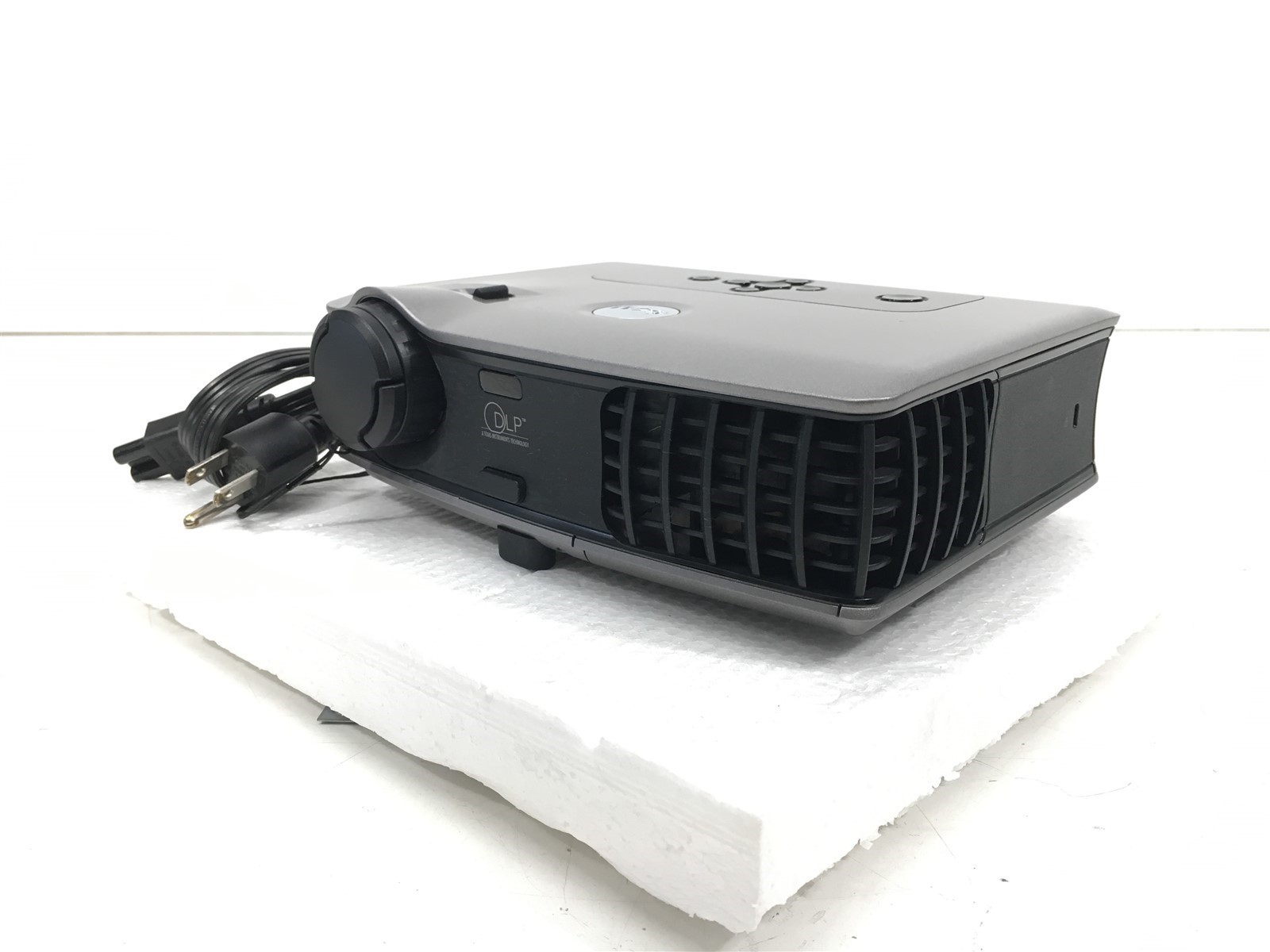 Dell 3400MP Micro Portable DLP Projector