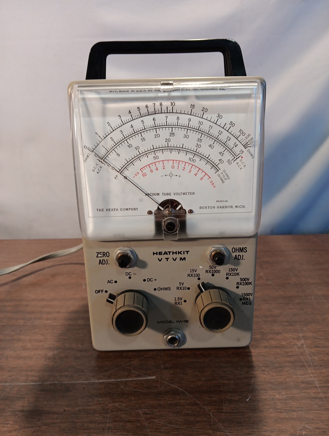 Heathkit IM-18 VTVM Vacuum Tube Voltmeter Vintage Analog Multimeter Tester