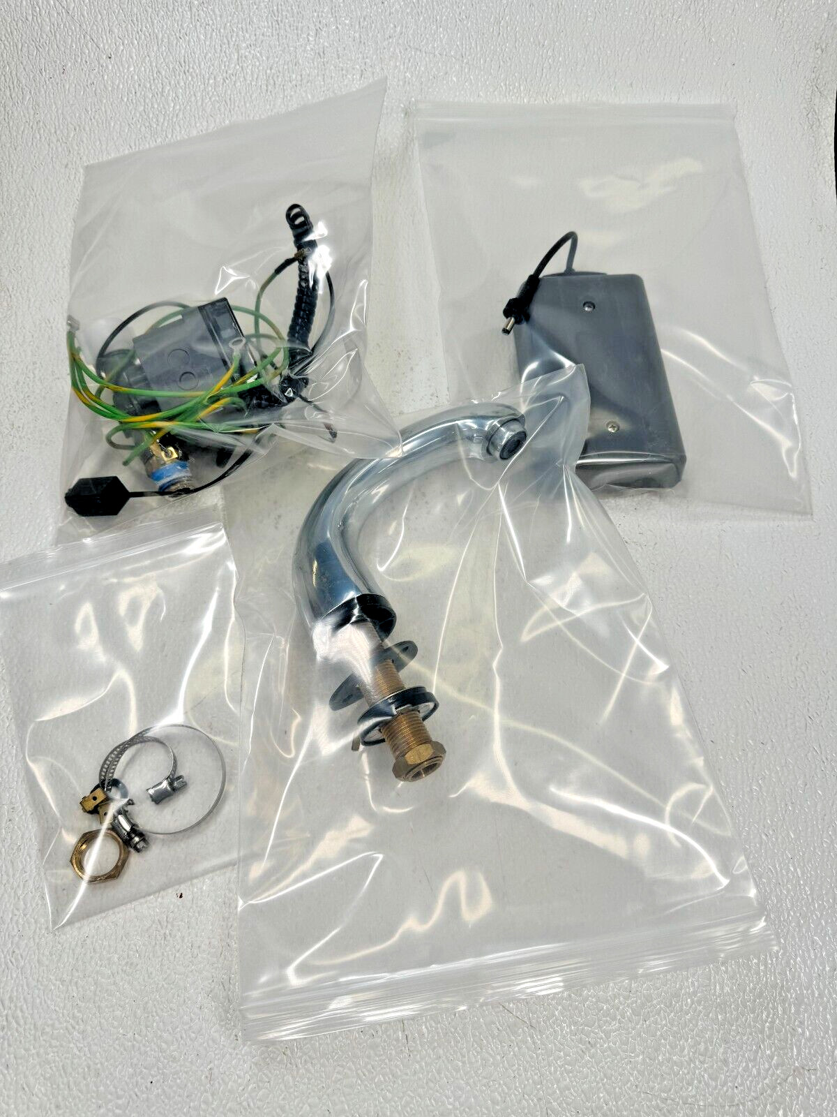 Technical Concepts TC 1903286 MILANO AutoFaucet Single Hole *USED, AS IS* #M5042