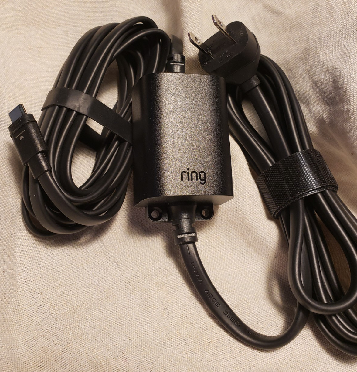 Ring Camera Power Adapter Cord Indoor/Outdoor USB-C (Black) (Model 6PCEAB)