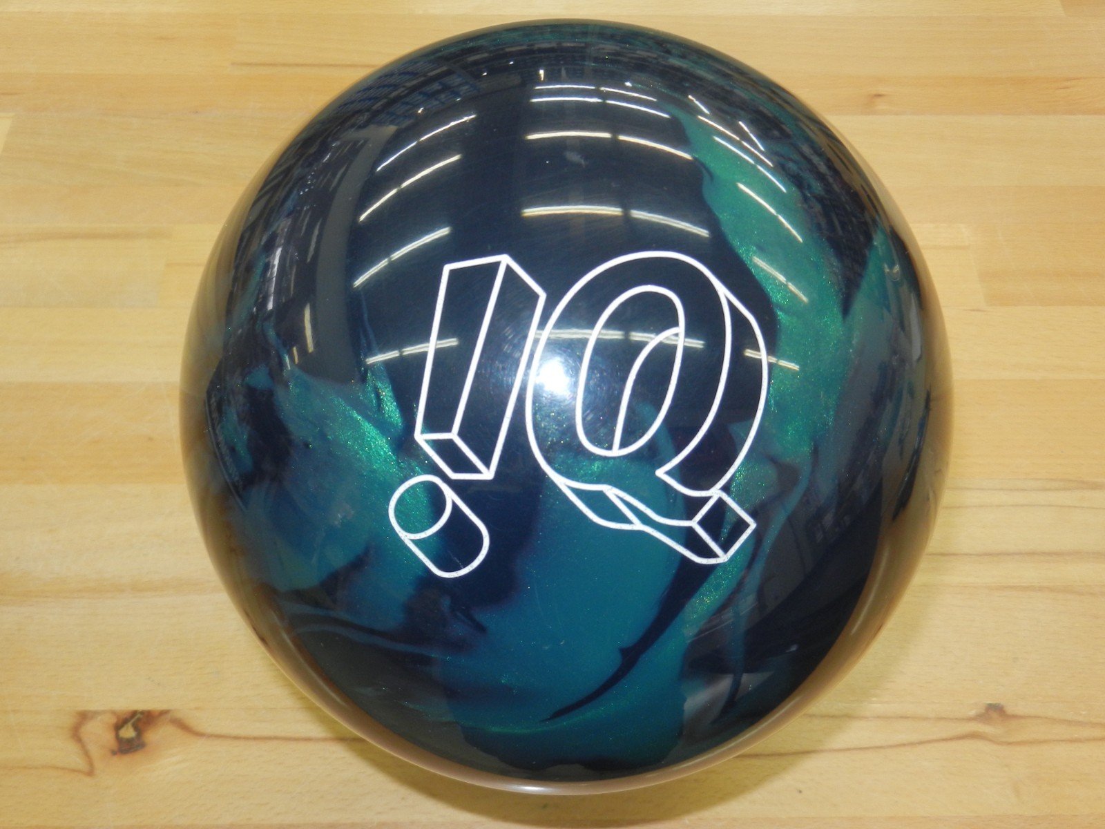 NIB 14# Storm IQ Tour A.I. Bowling Ball w/Specs of 14.3/3.5-4" Pin/3.20oz TW