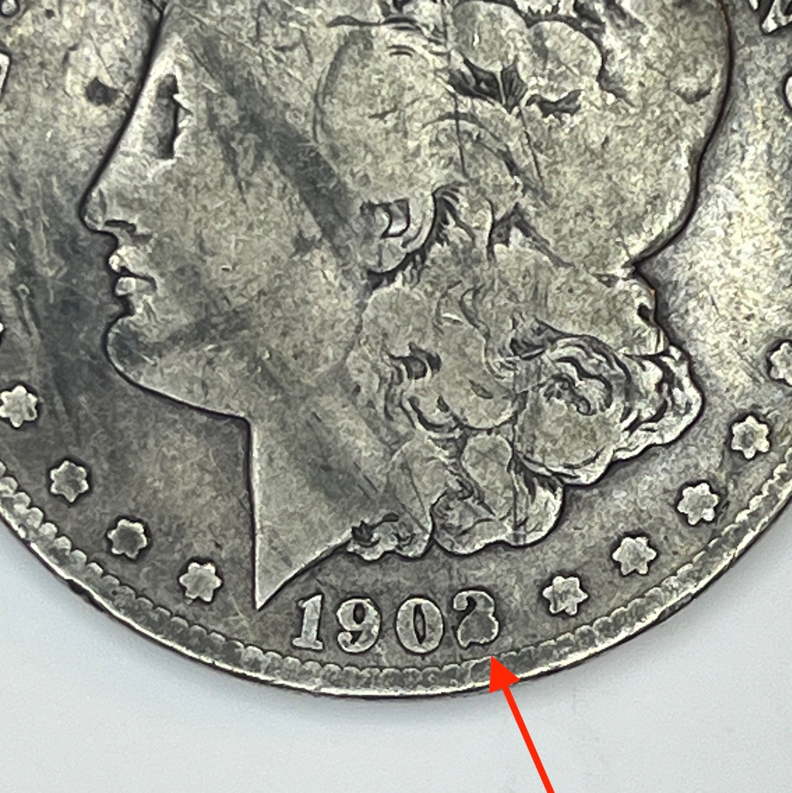 1902-O Morgan Silver Dollar ERROR Closed #2    *MD169