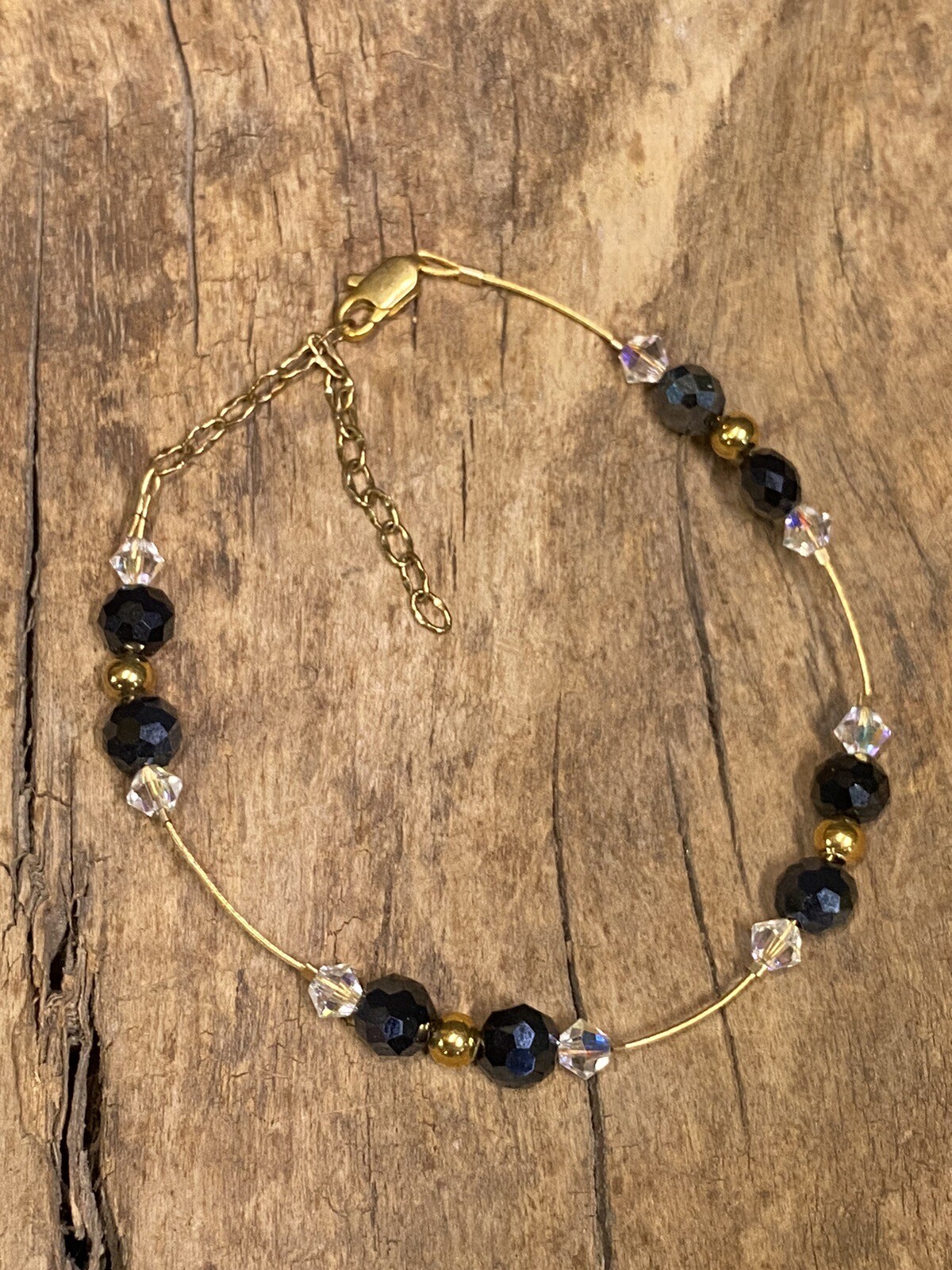BEAUTIFUL ARTISN MADE GOLD WIRE CRYSTAL BEADED BRACELET ADJ 7-8.5”