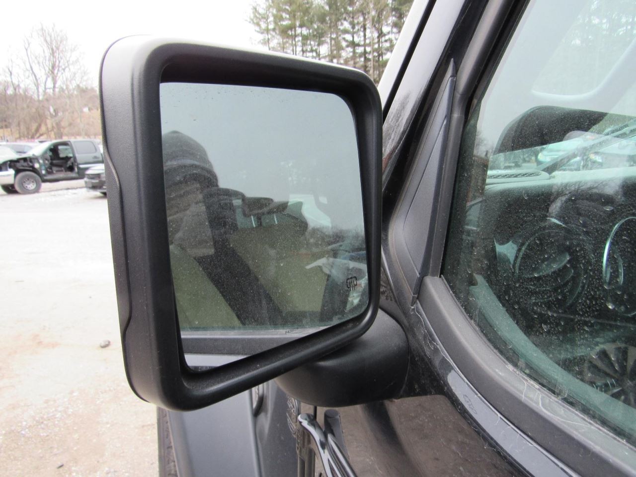 TJ 2020 Glove Box 1027433