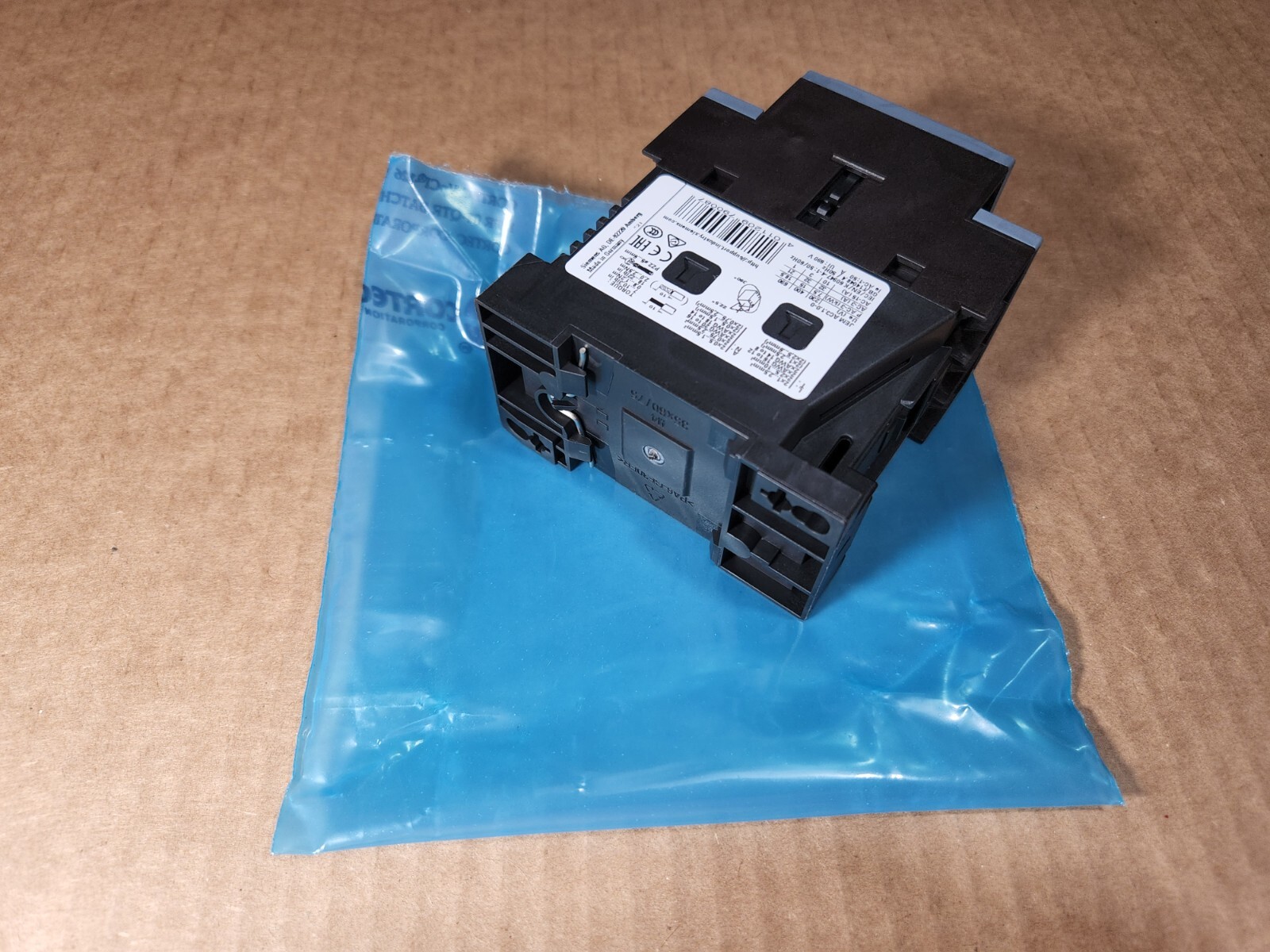 NEW Siemens 3RT2027-1BB40 Power Contactor Motor Control