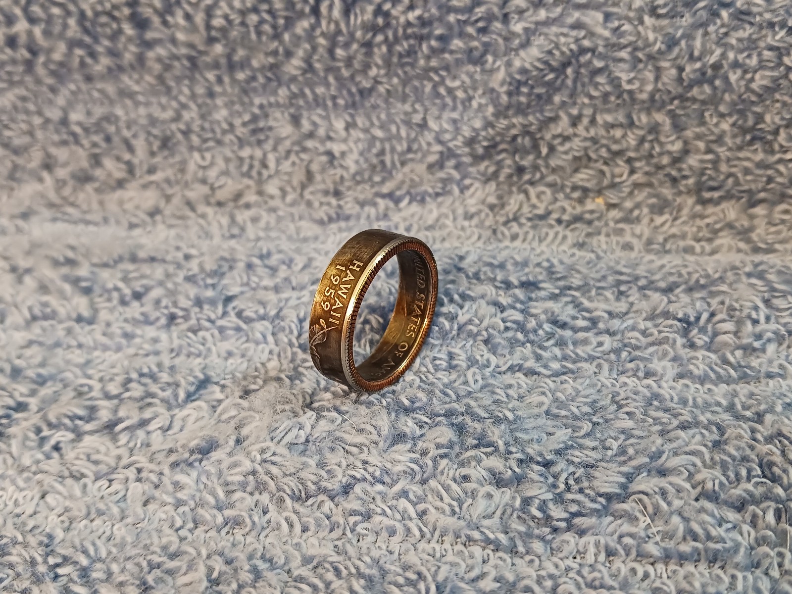Hawaii Handcrafted Washington Quarters coin ring, size 8  2008