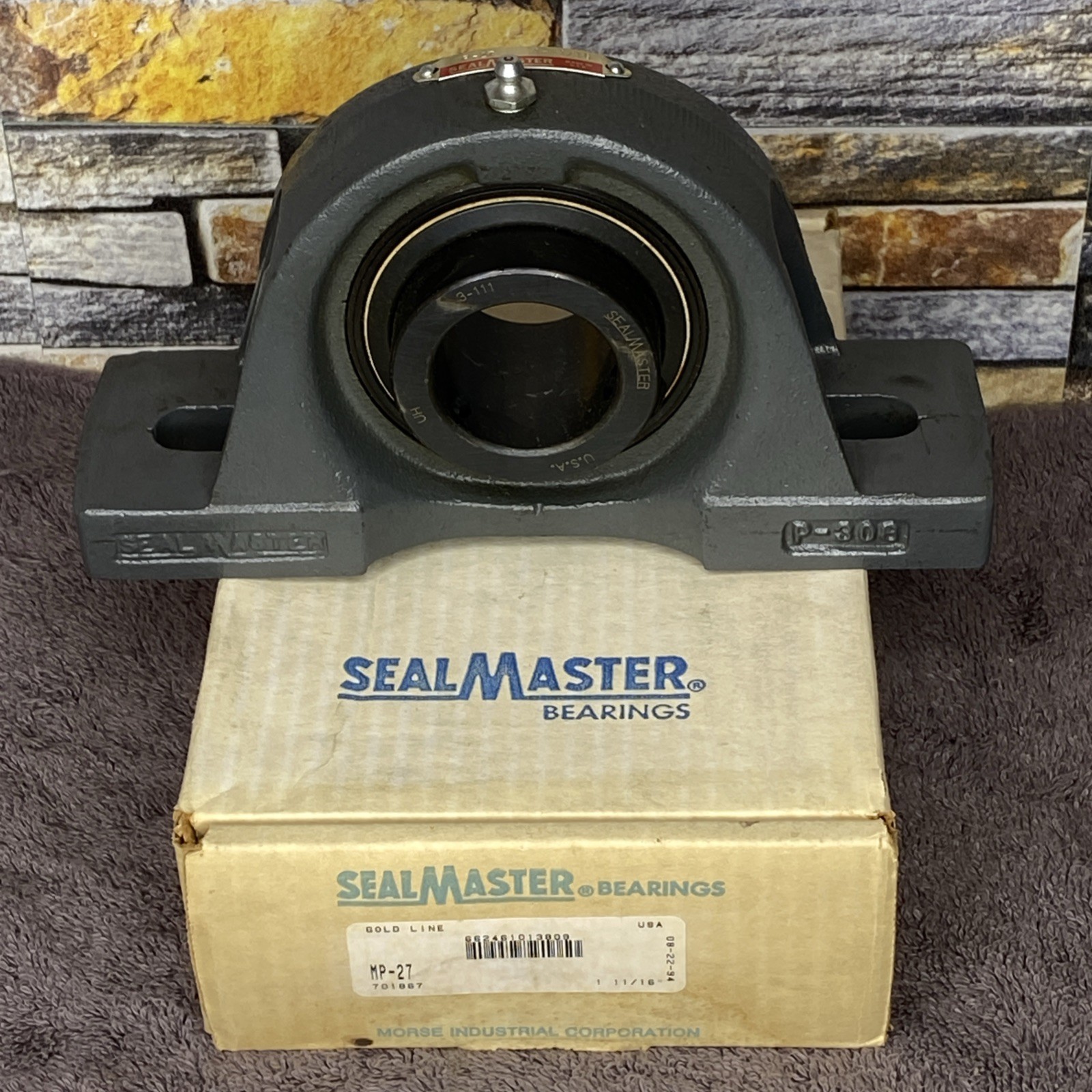 Sealmaster MP-27 2 Bolt Pillow Block Bearing New Old Stock New In Box 1-11/16"