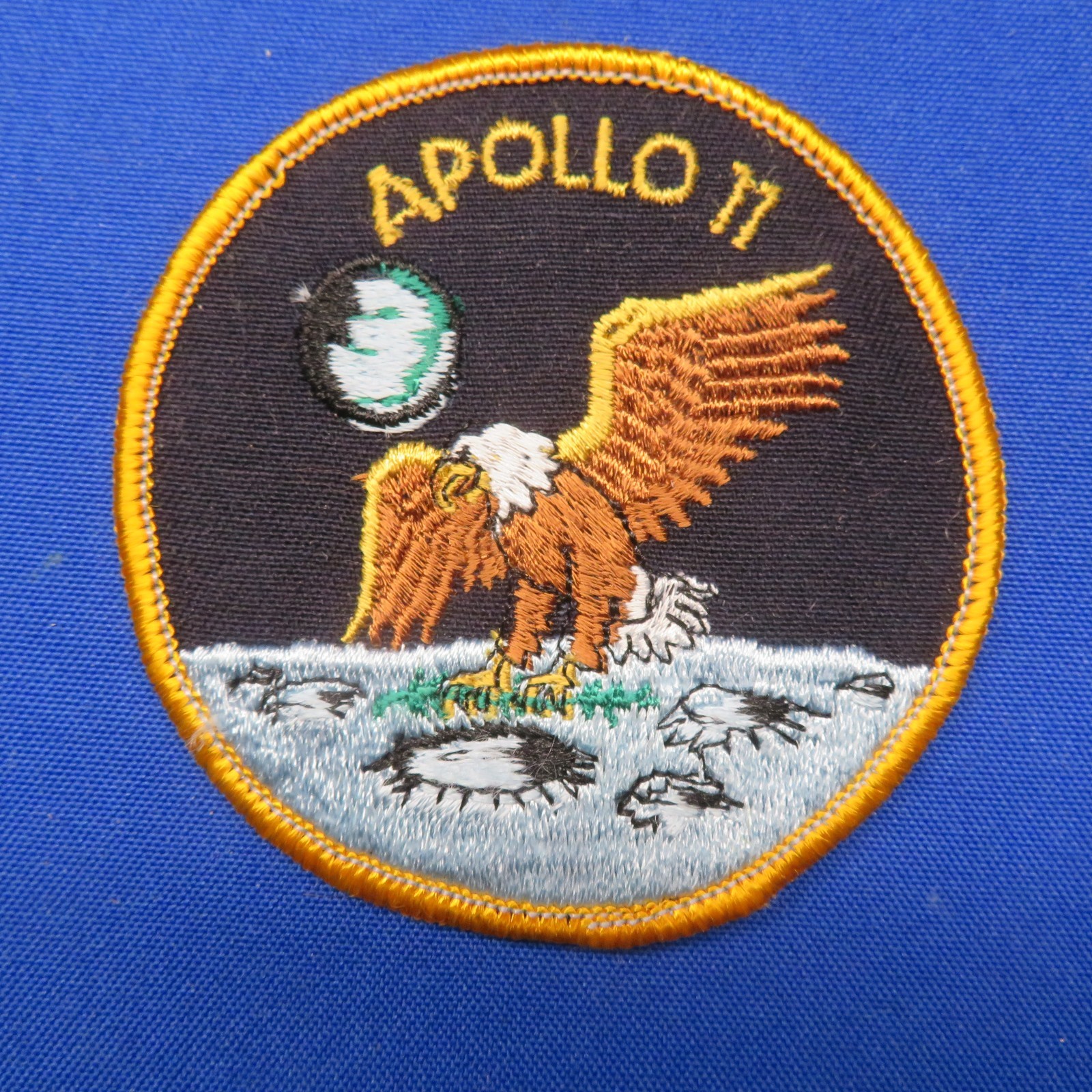 NASA  Apollo 11 3" Round Older Patch 265B1