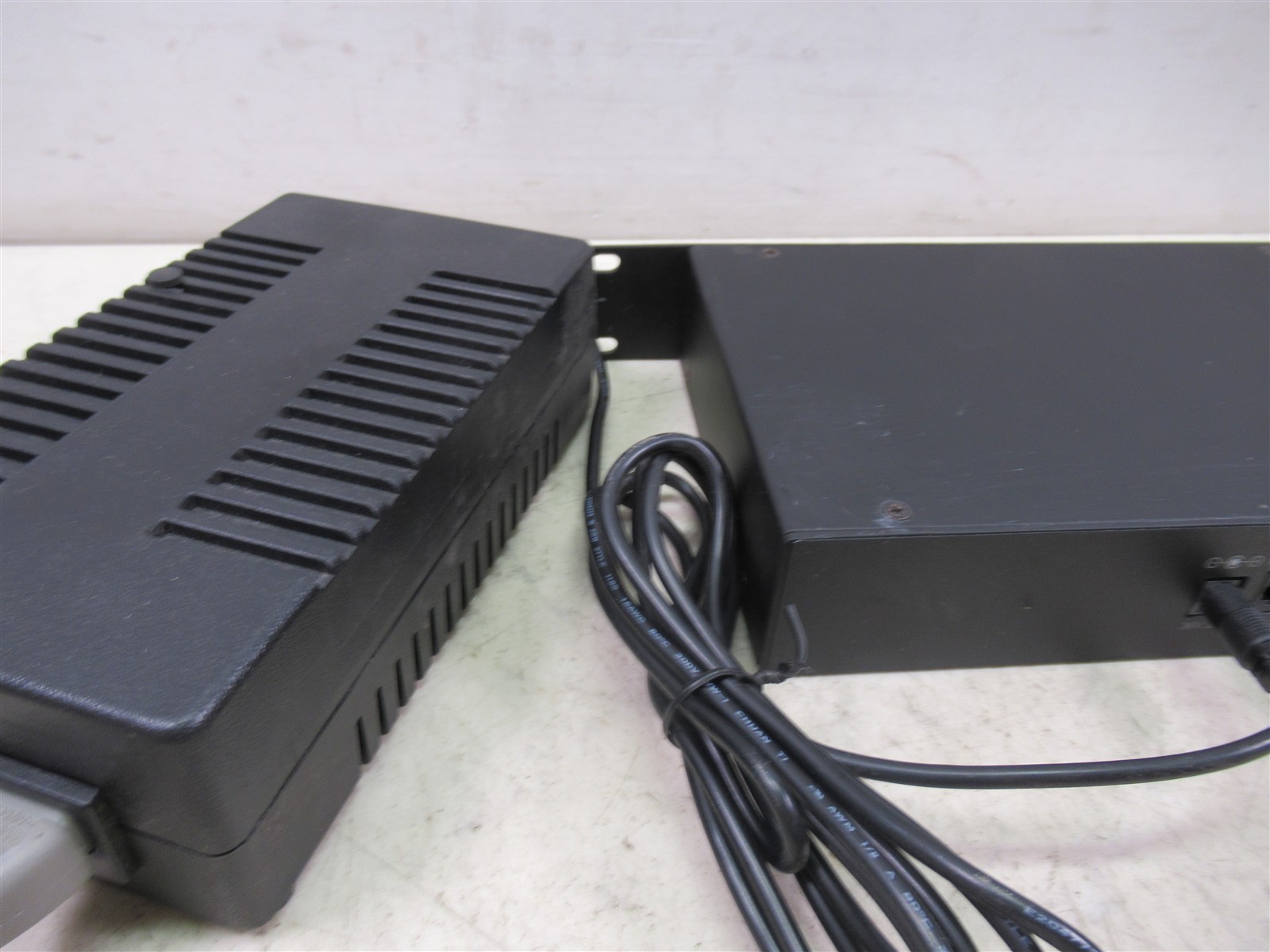 Cat-5 Camera Interface Control Vaddio Quick Connect PRO Universal Rack Mount