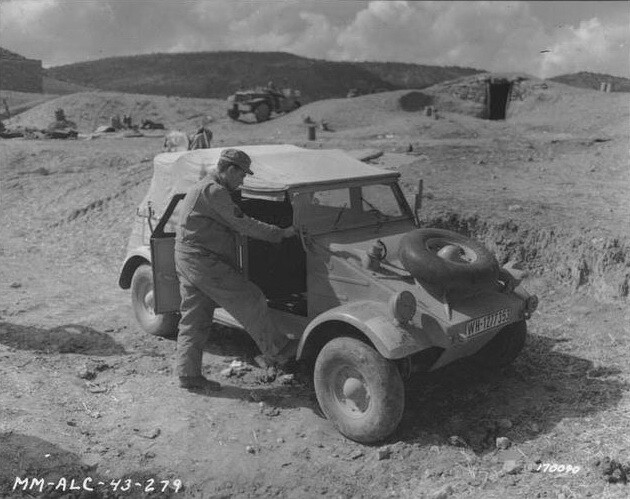 WW2 WWII Photo German Kublewagen North Africa Afrika Korps  World War Two / 4231