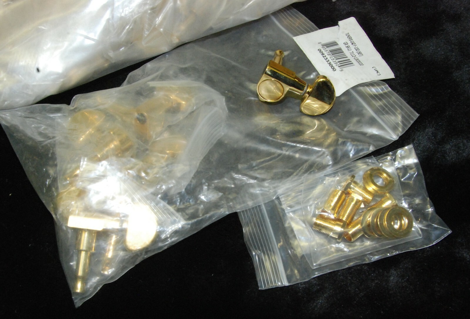 Guild Gold Rotomatic Tuning Machine Key GAD Set 009-2333-000 3 x 3 tuner