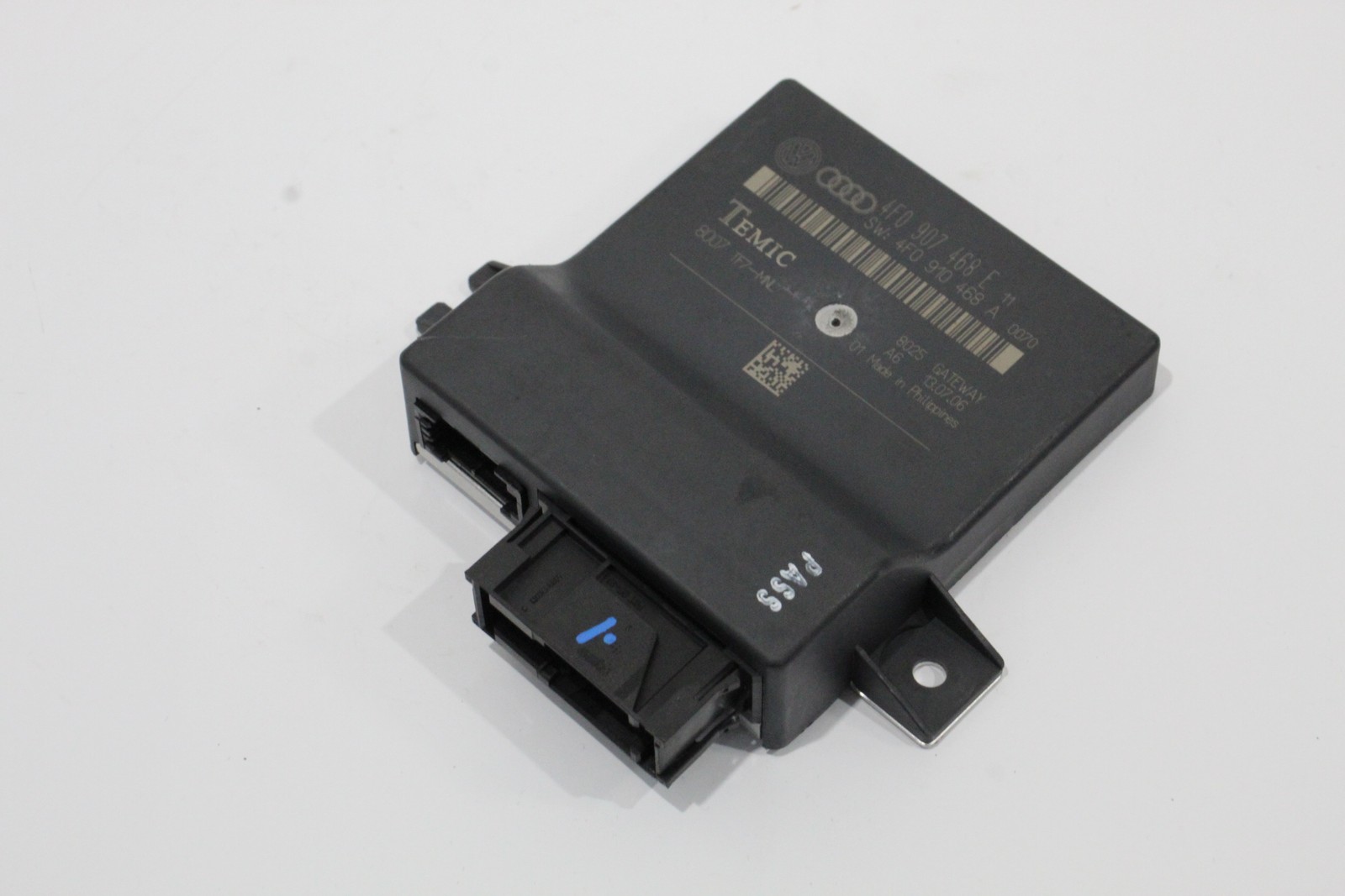 Audi A6 C6 Diagnostic Interface Unit 4F0910468A 4F0907468E