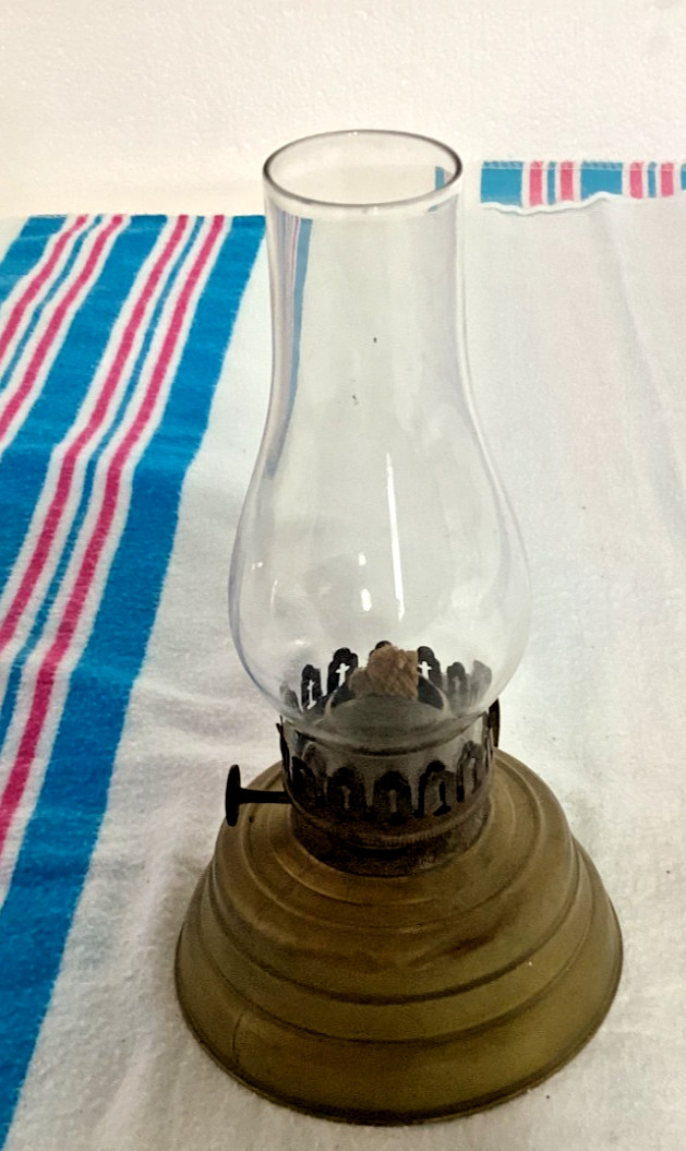 Antique ~Brass Miniature Finger Lamp Smith 2 Fig 148 Hornet burner  #5173
