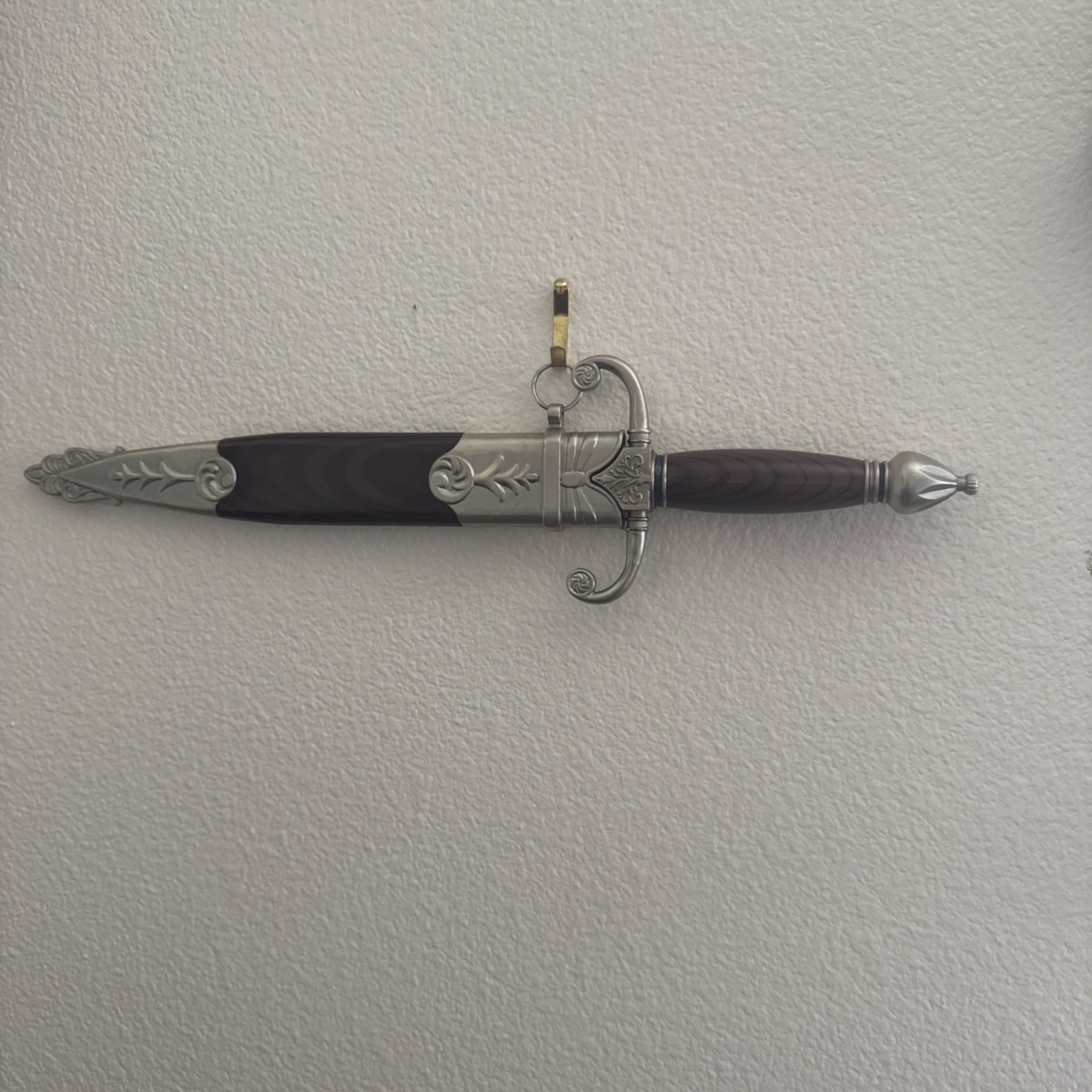 Stainless Steel Dagger Brown & Silver