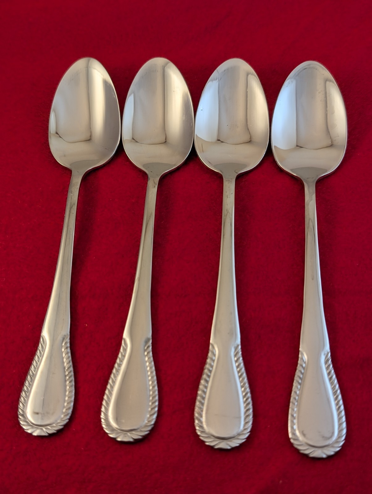 Lot Of 4 Teaspoons Home Accents Herringbone Stainless China Rope Edge Tip