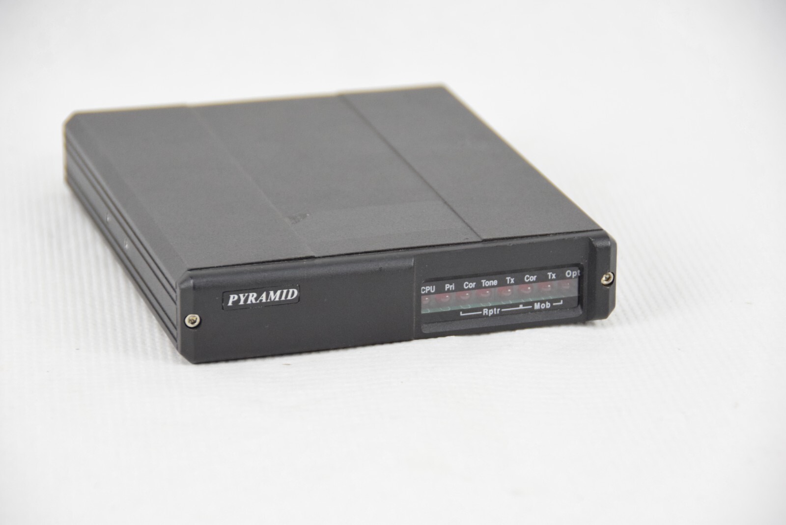 Pyramid SVR-200M UHF Transceiver