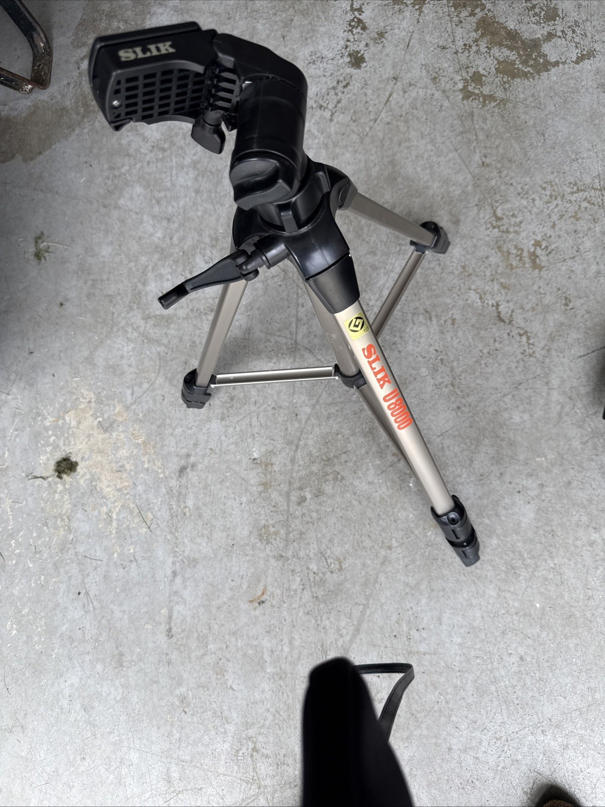 SLIK U8000 Tripod
