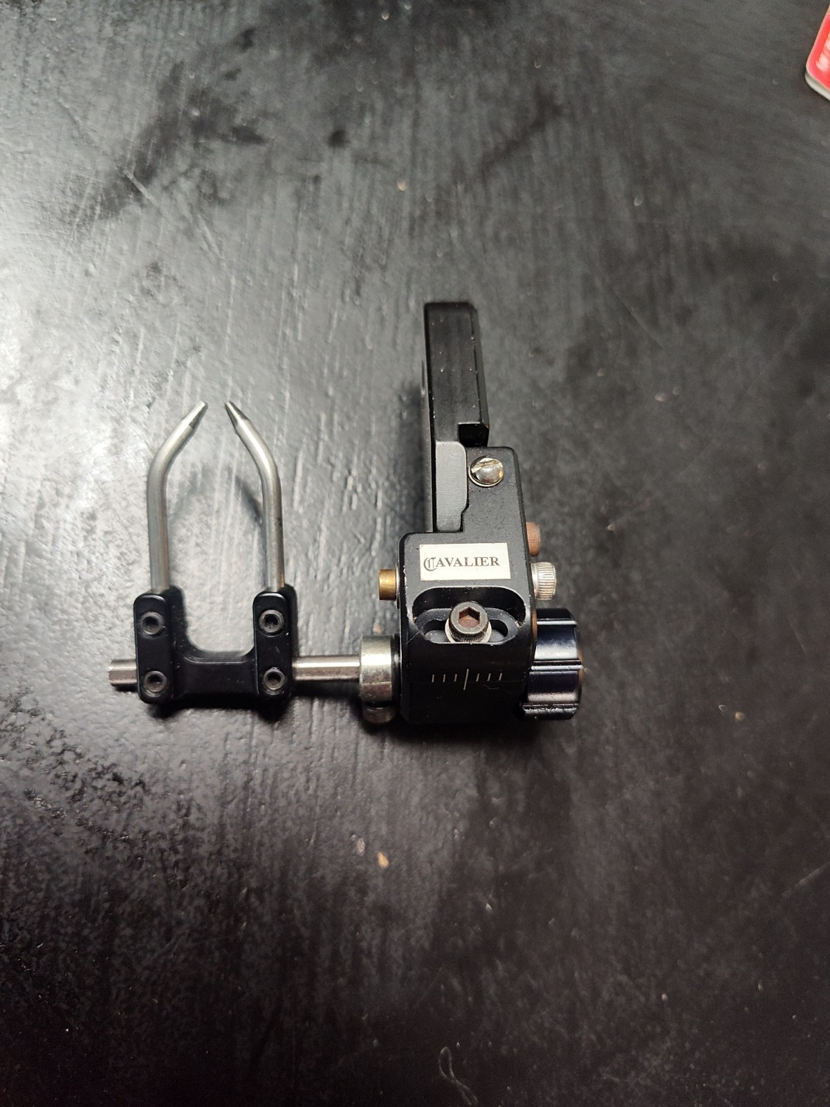 Cavalier USA Drop-Away Arrow Rest Right Handed RH Archery Bow Hunting