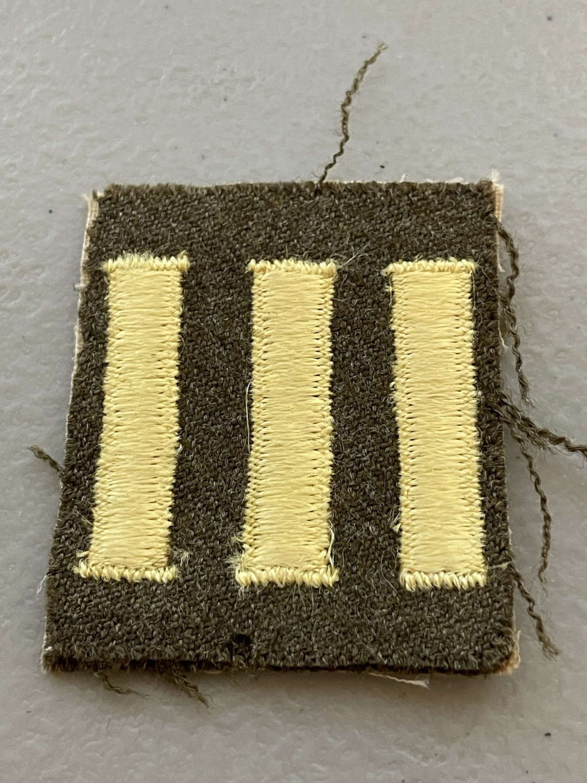 VTG WW2 US ARMY OVERSEAS SERVICE BARS 2 1/2 BARS 1 1/2 YR SERVICE PATCH 030125-6