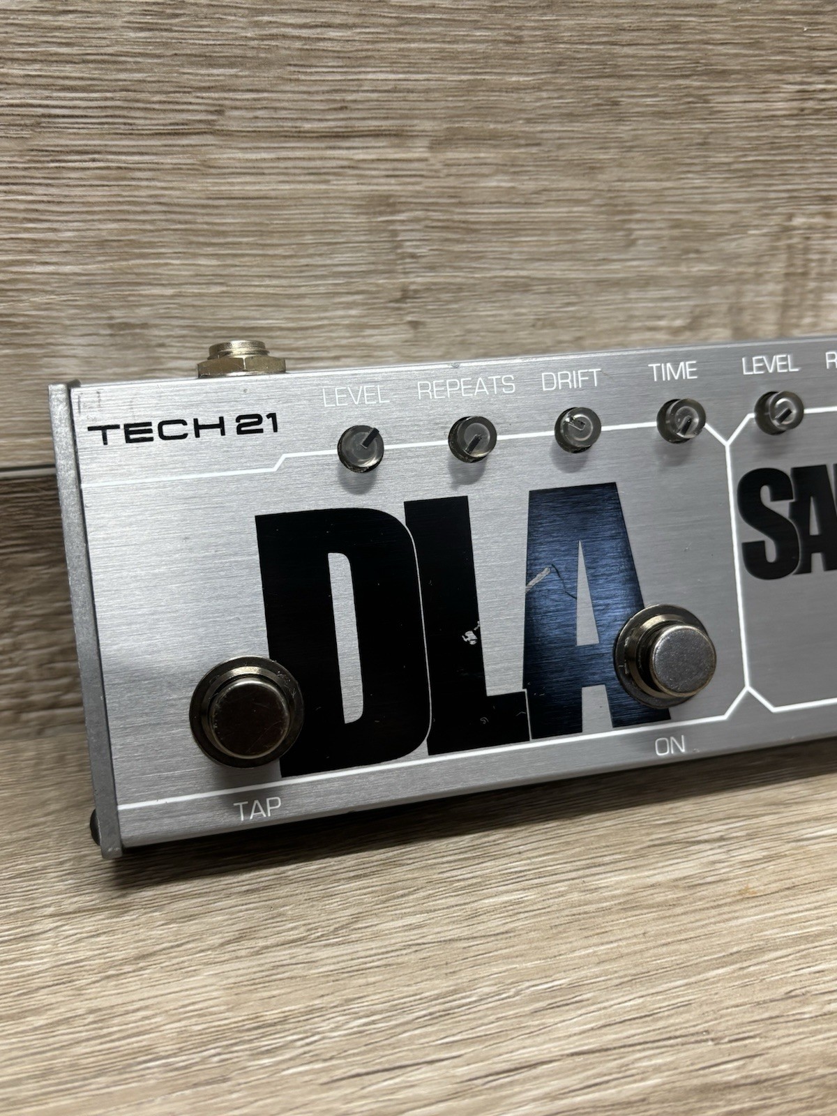 Tech 21 FlyRig5 Multi-Effects Guitar Effect Pedal - Unit Only