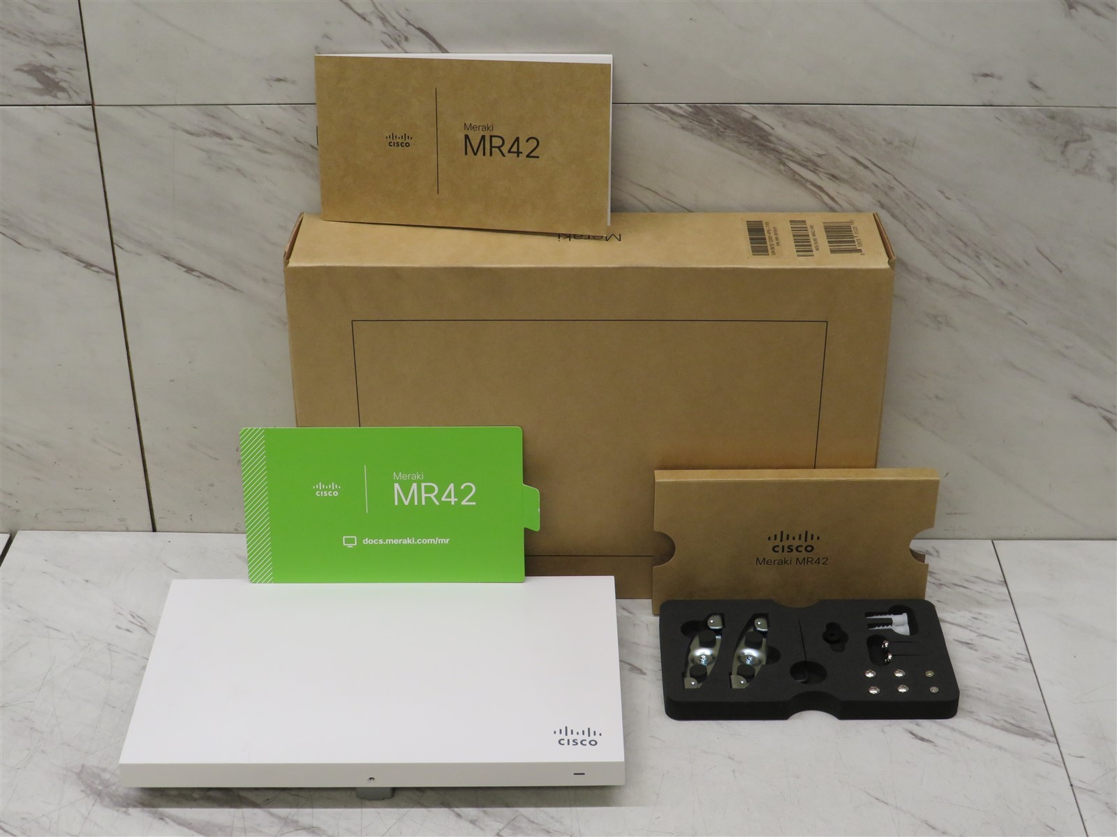 Cisco Meraki MR42 Cloud Managed UNCLAIMED Access Point MR42-HW w/Bracket