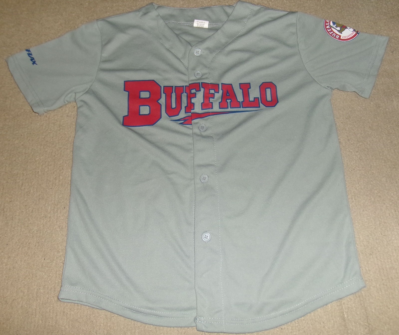 New AUTHENTIC Replica BUFFALO BISONS Button-Down ROAD JERSEY Youth/Boys XL/18