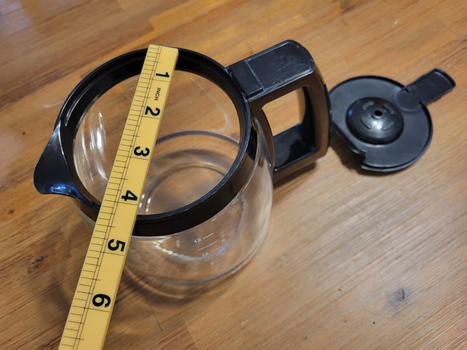 Cuisinart Coffee Maker Carafe 12 Cup and Lid Replacement Part Clear Glass