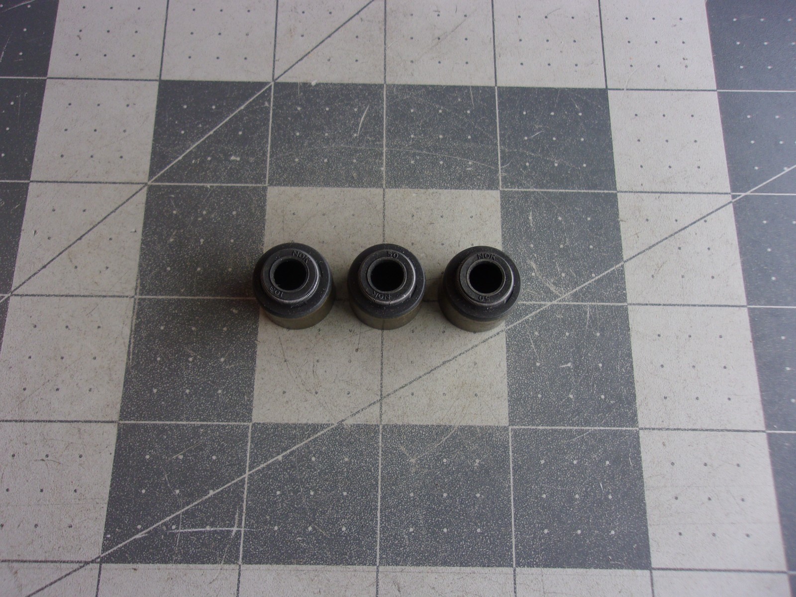McCord 11-4168 (3) Valve Stem Seals B45612 122-1198