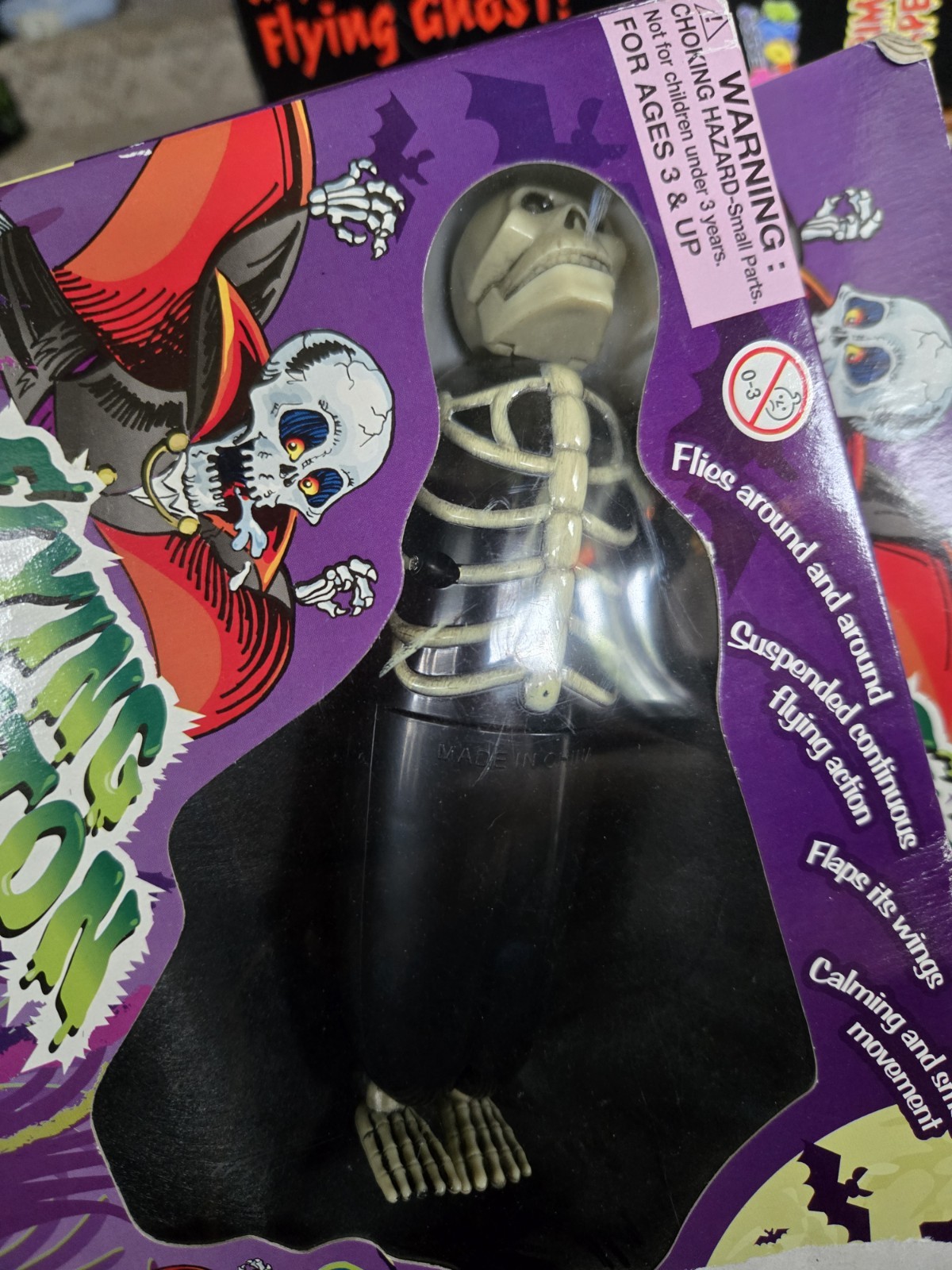 Battery Operated Flying Skeleton